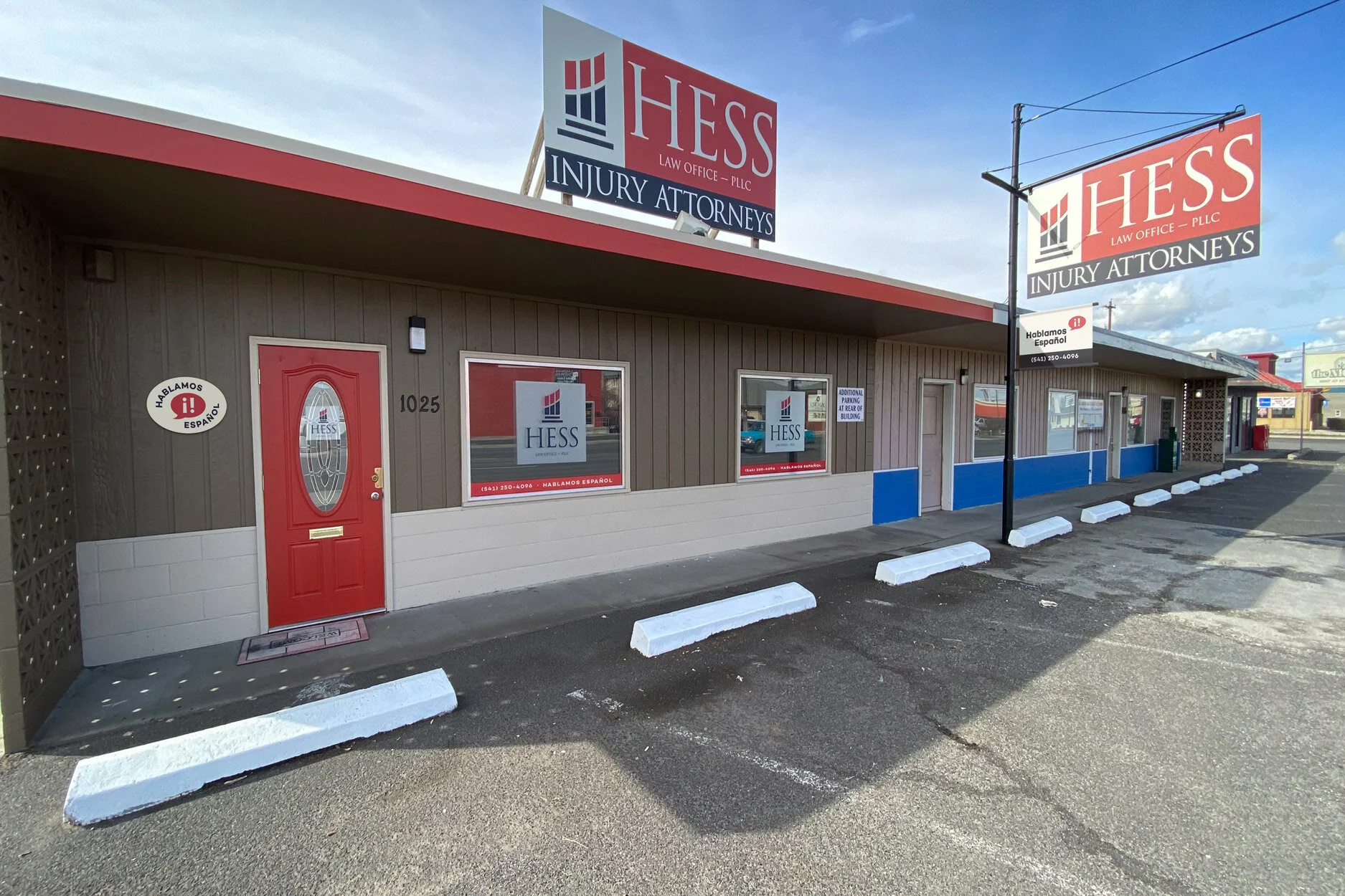 Hess-Spanish-Language-Sign-Addition-Hero3.jpg