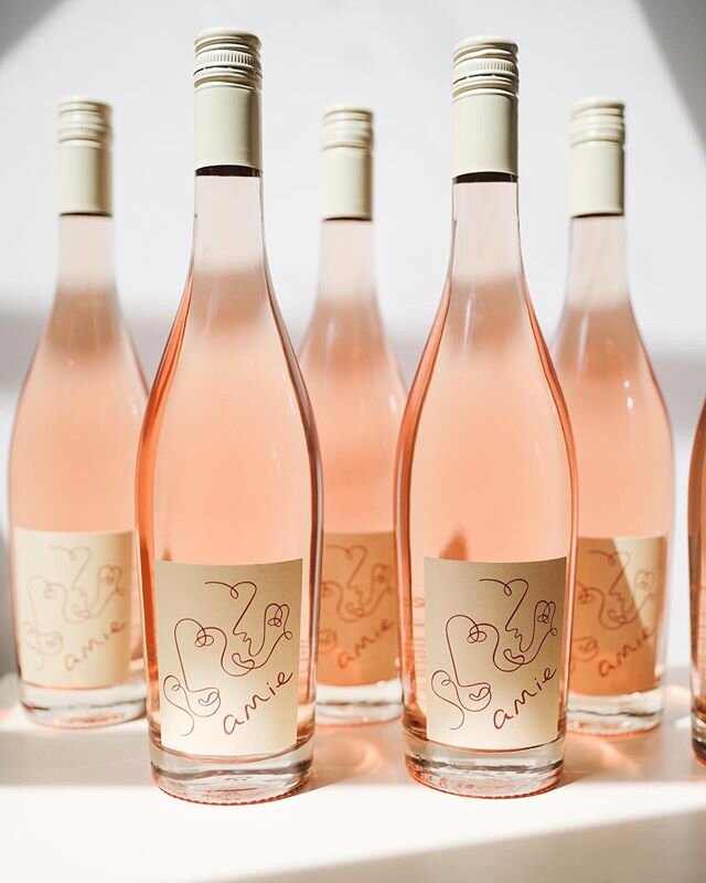 SURPRISE!!! @drinkamie is here, a french ros&eacute; created for friends, by friends 〰️ we dreamt up amie&mdash;which in french means &lsquo;a female friend&rsquo;&mdash;during lockdown, a time when we craved nothing more than to see our friends. on 