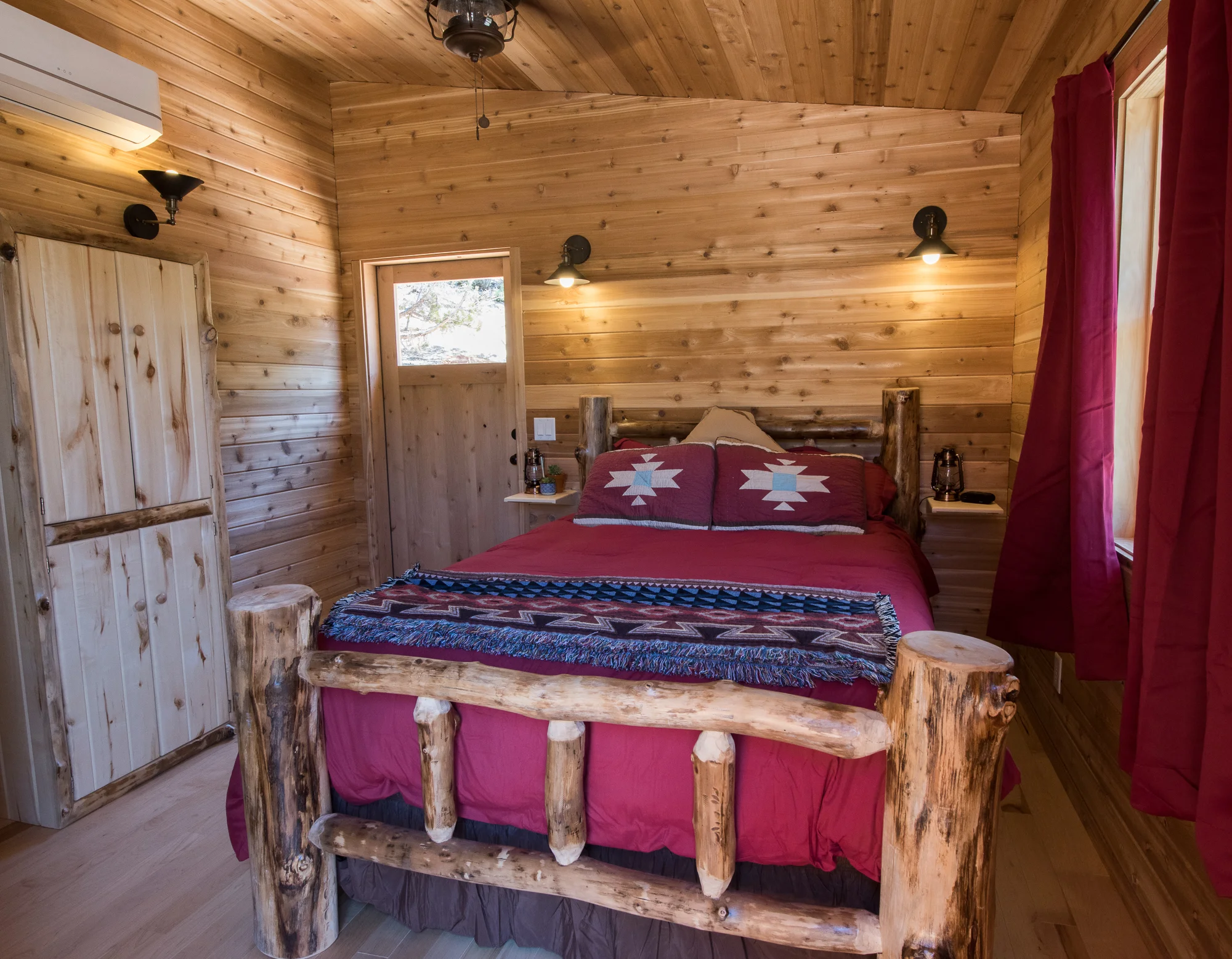 Queen Bedroom 2