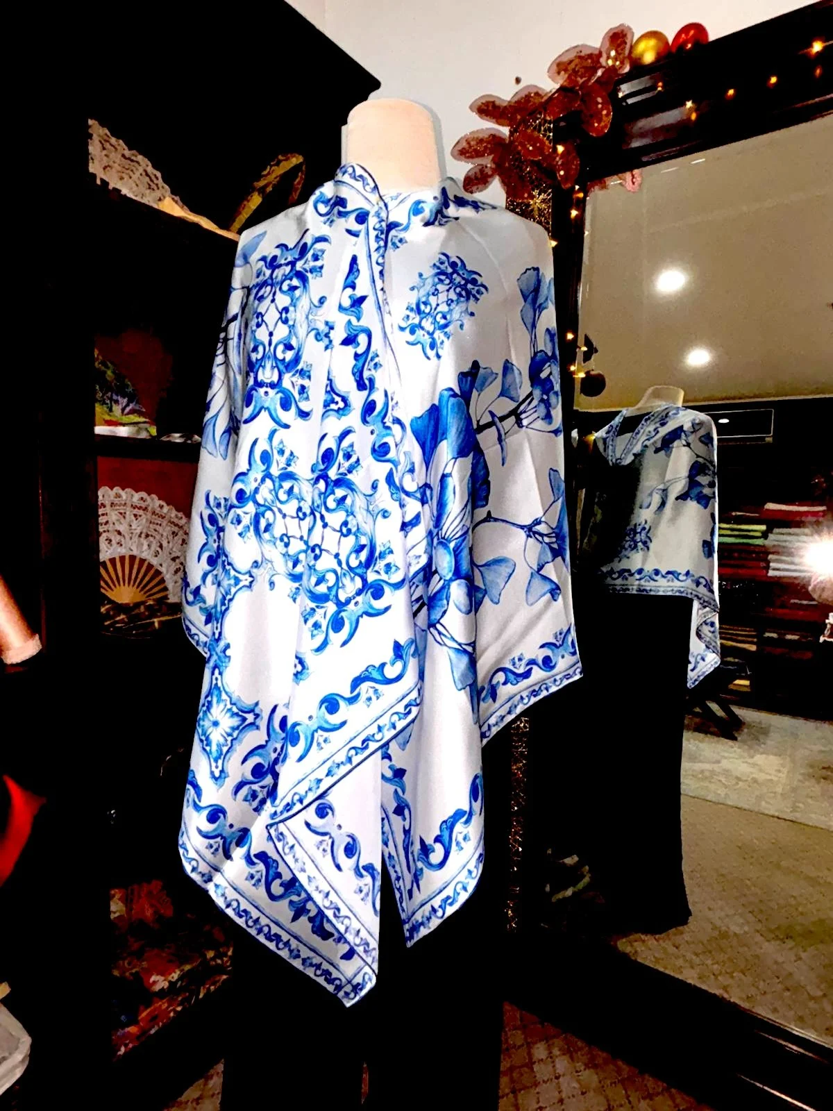 chal blanco:azul.jpeg