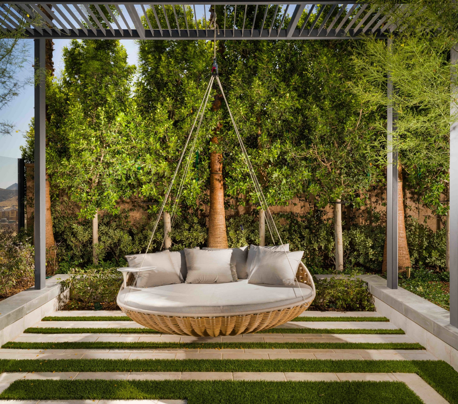 7-Beacon-Moreno_Outdoor Lounge Swing a.jpg