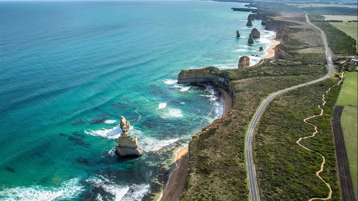Great Ocean Road Vic.jpg