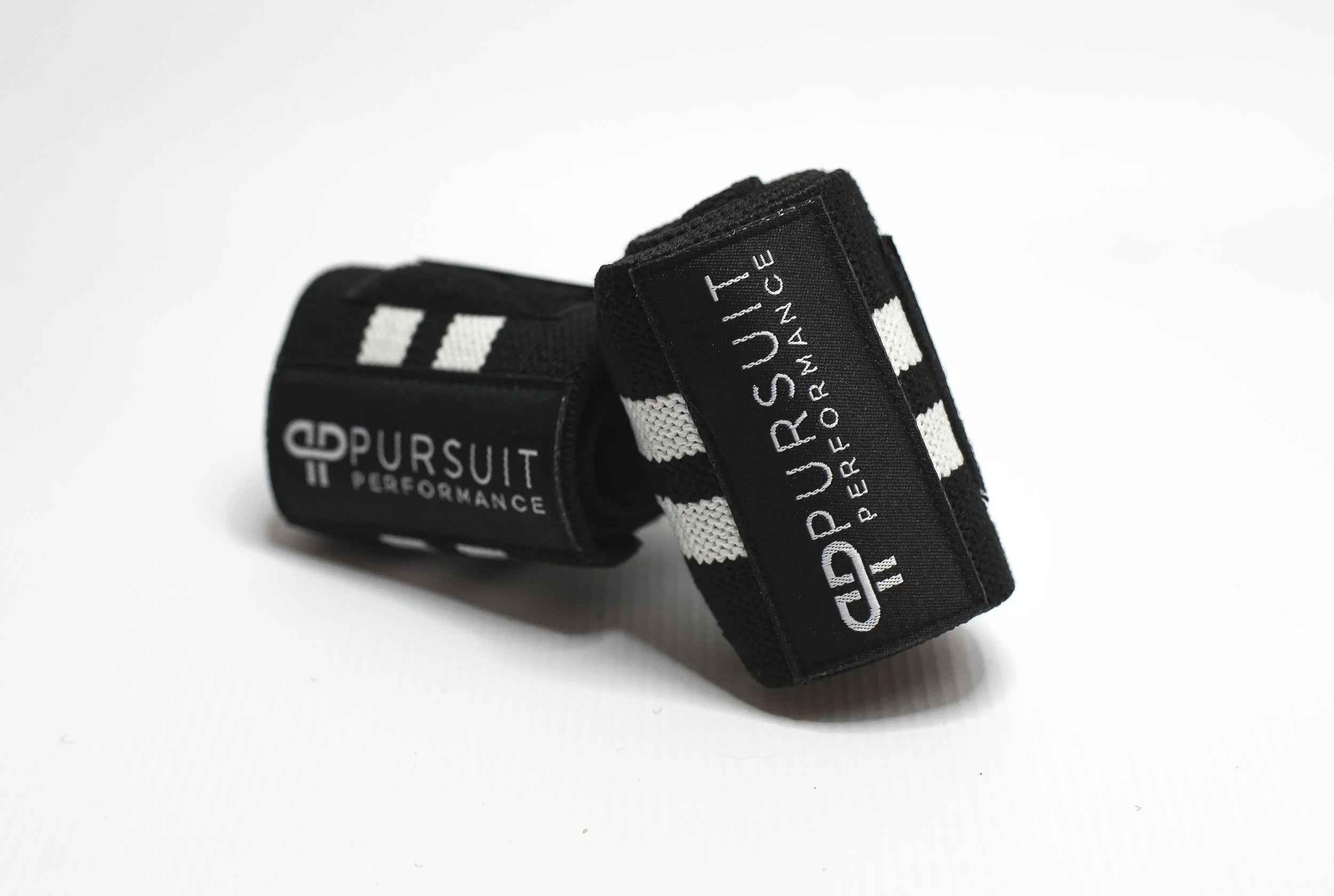 PURSUIT WRIST WRAPS - WHITE
