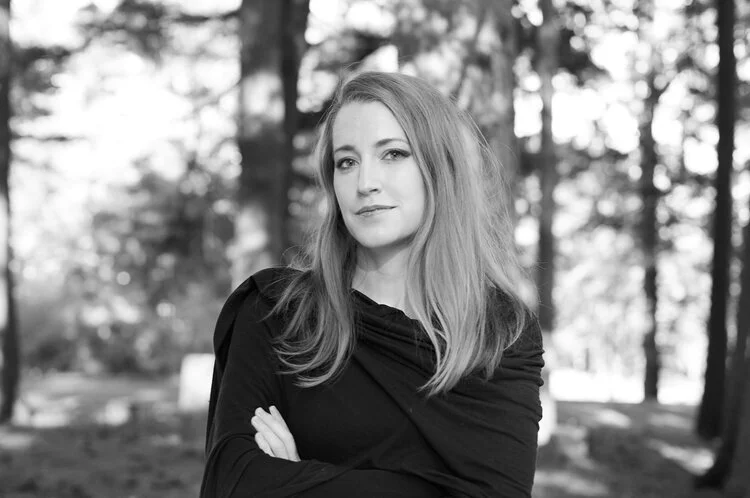 B&W_Kristen_smaller (2).jpg