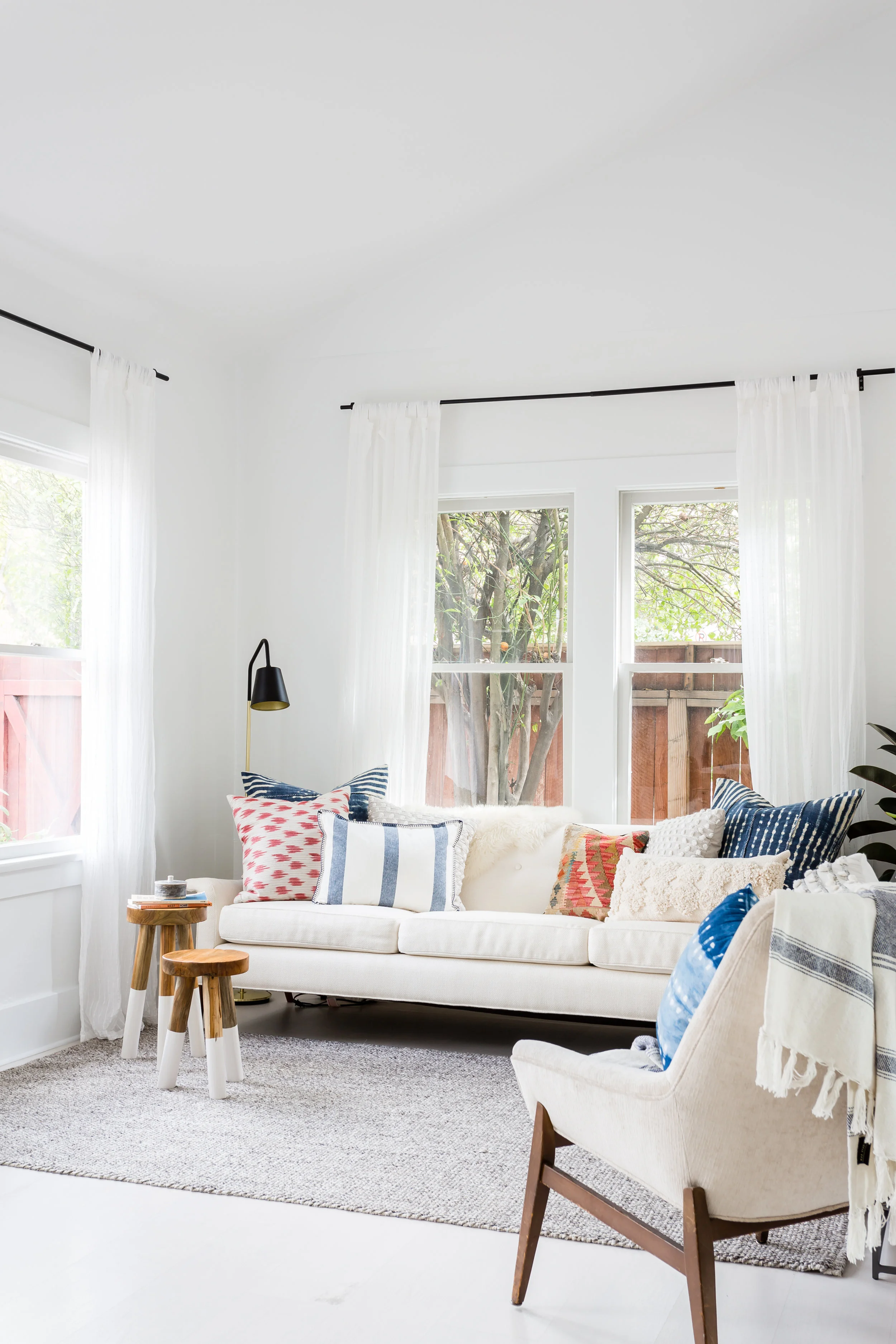 HOME STAGING
