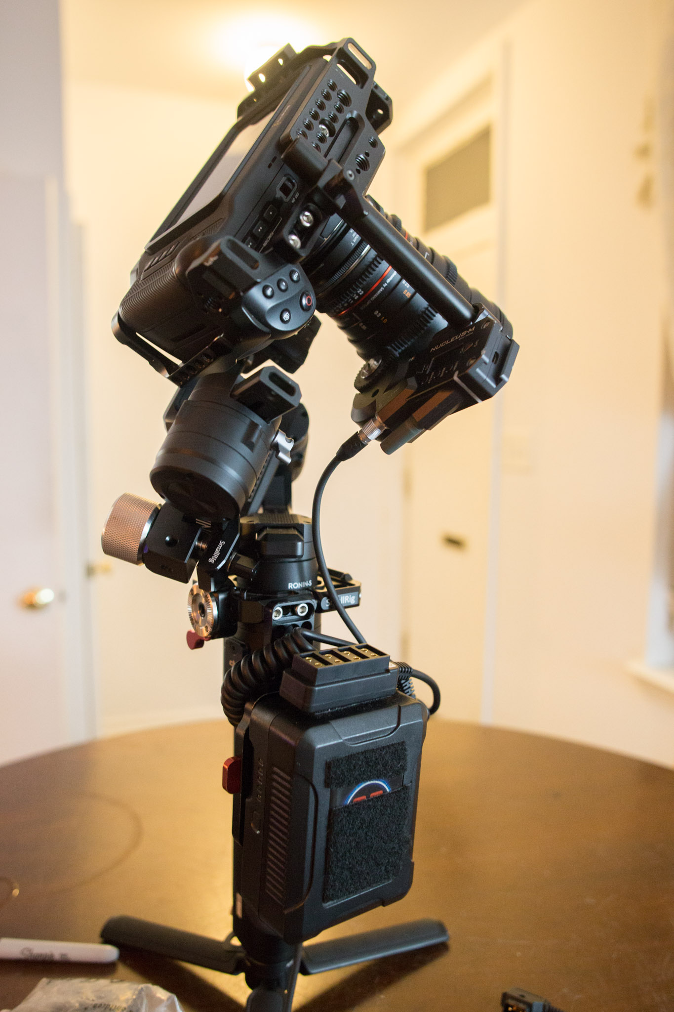 bekræfte spænding At søge tilflugt Rigging a Blackmagic Design Pocket 4k camera on a Ronin-S for a client  shoot — Joe Grasso