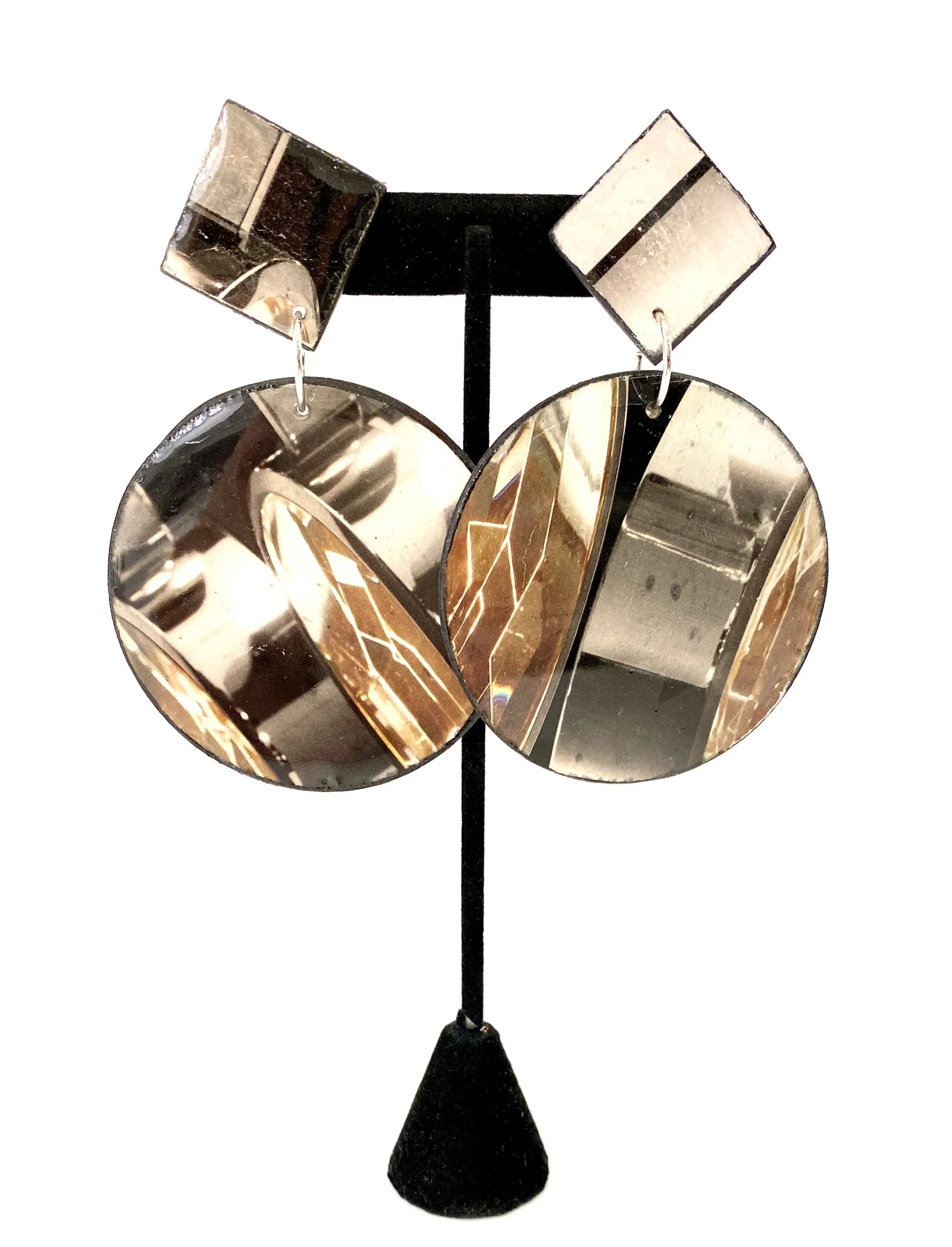 444DBD9E-3CB0-4CD2-AD0E-64A9FF2BCB0D