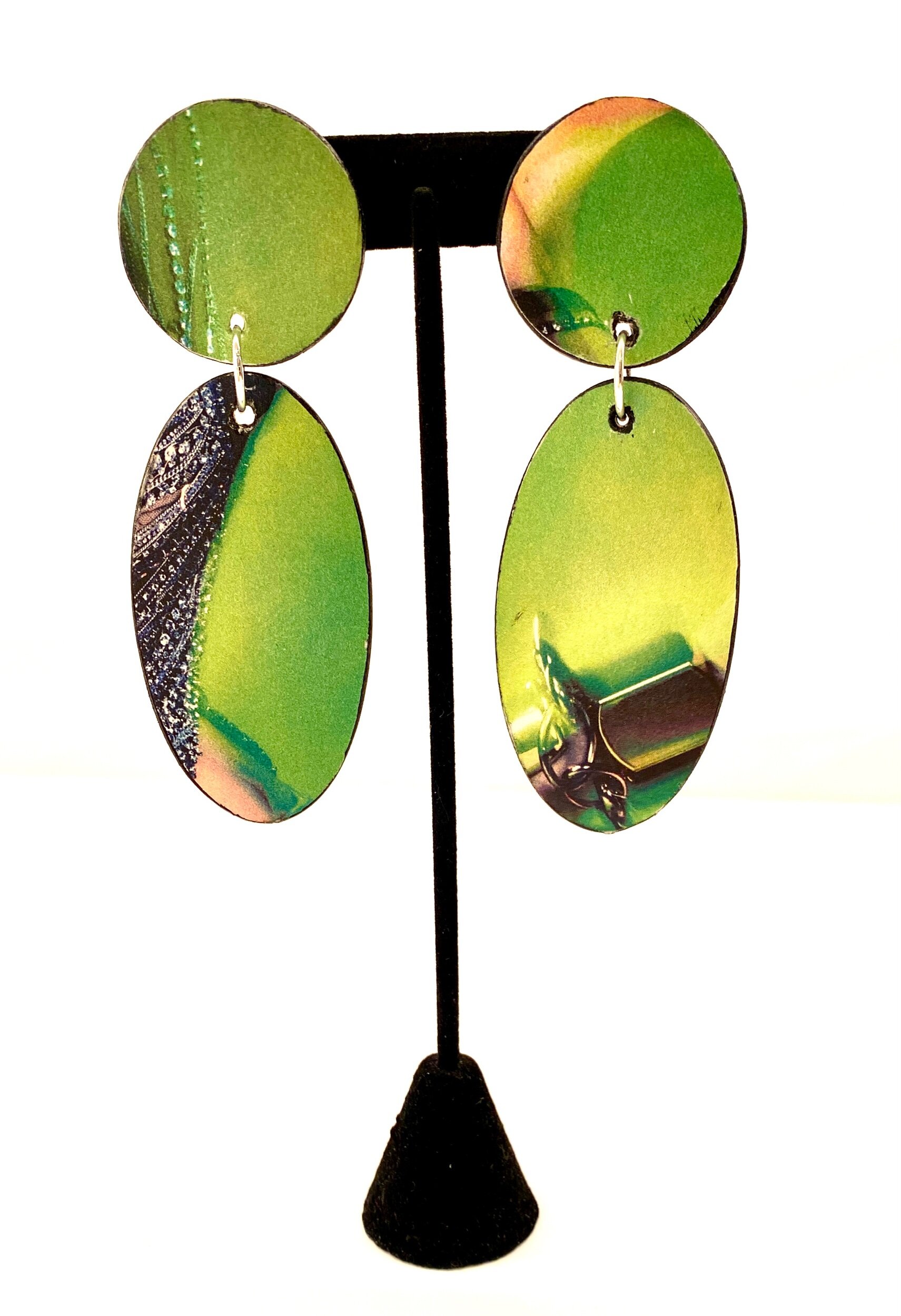 DD297429-F0B4-410E-B8D7-0F22EAE2DF0F