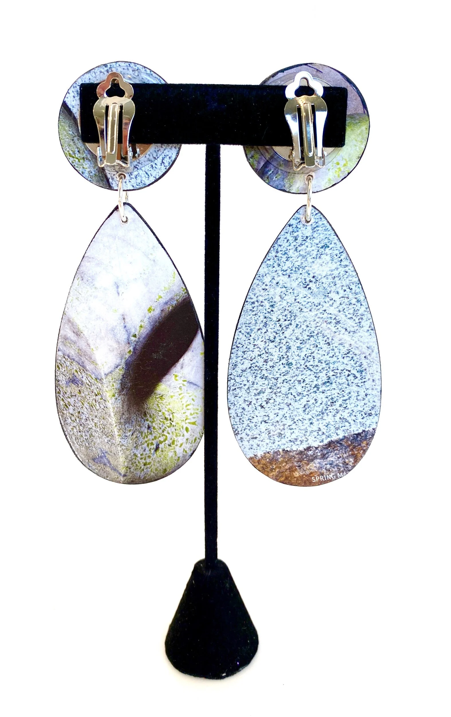 11B56289-9001-40F4-95D2-680FA28749F0