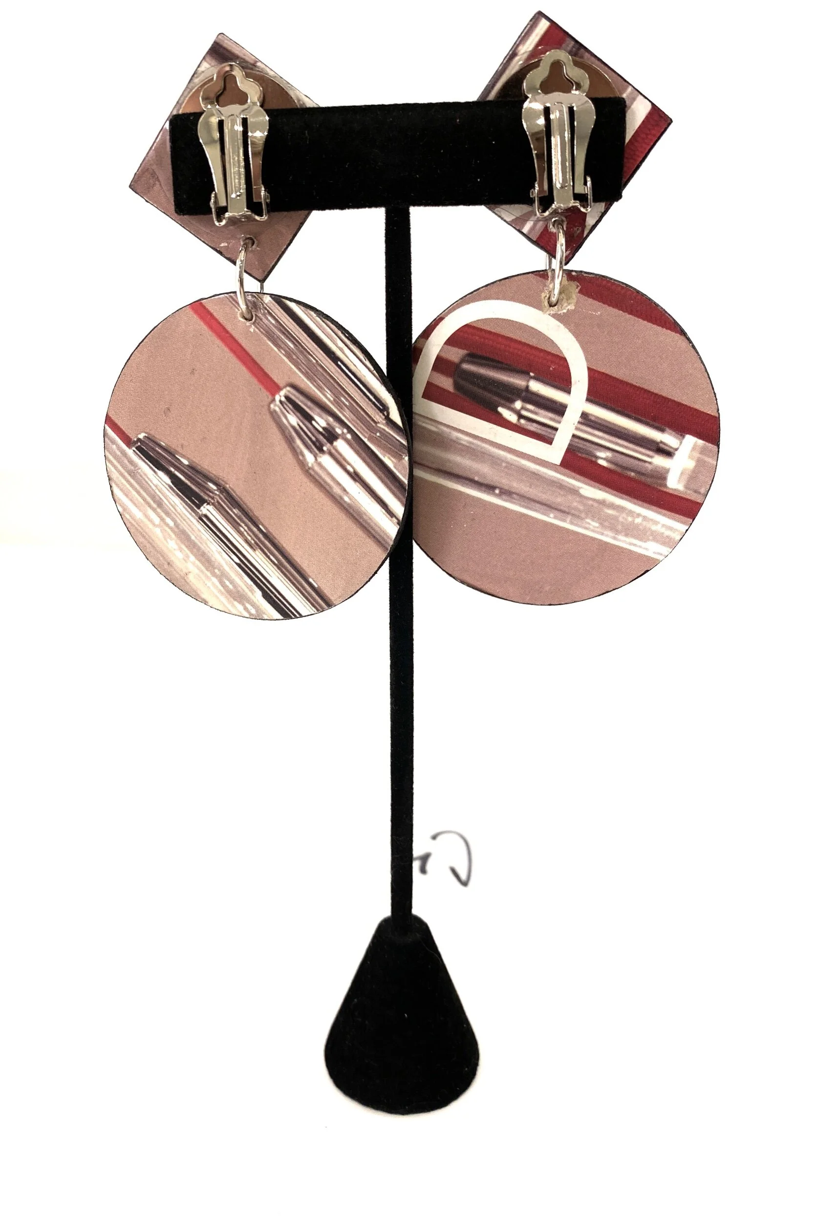 D4ED9649-B703-4E26-96A8-83F394AFBC54