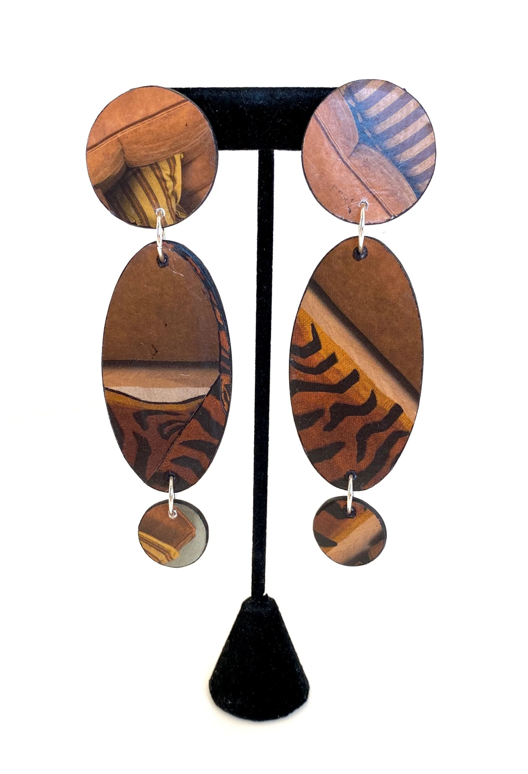 6E7EF3AA-BEE7-40F8-AA20-F9ACB93448AD