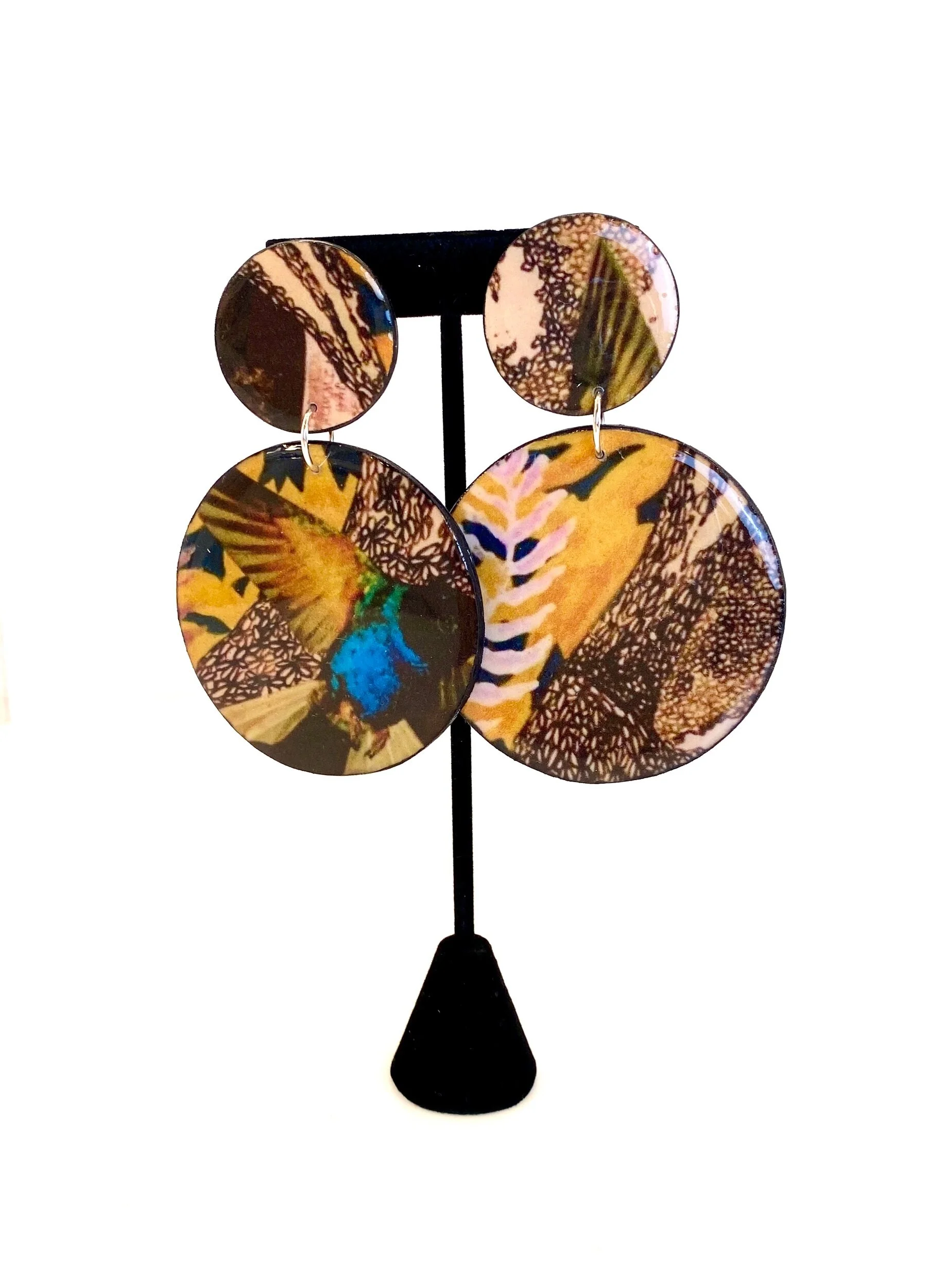 67329748-F0BE-414F-BC6C-B9984EFBB822