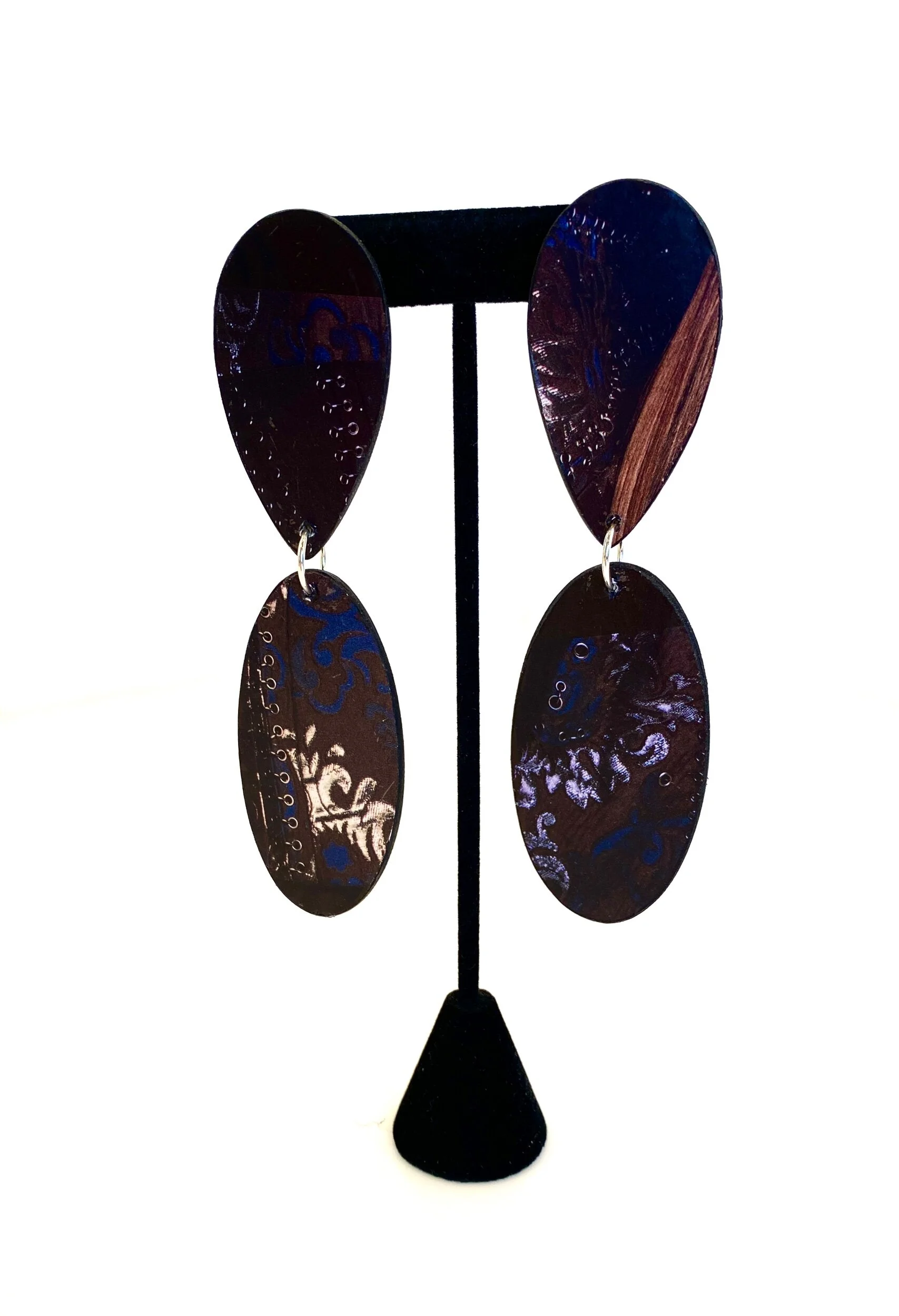 A1E0AB3F-A29A-40CF-A3D6-9DC95877E5F2