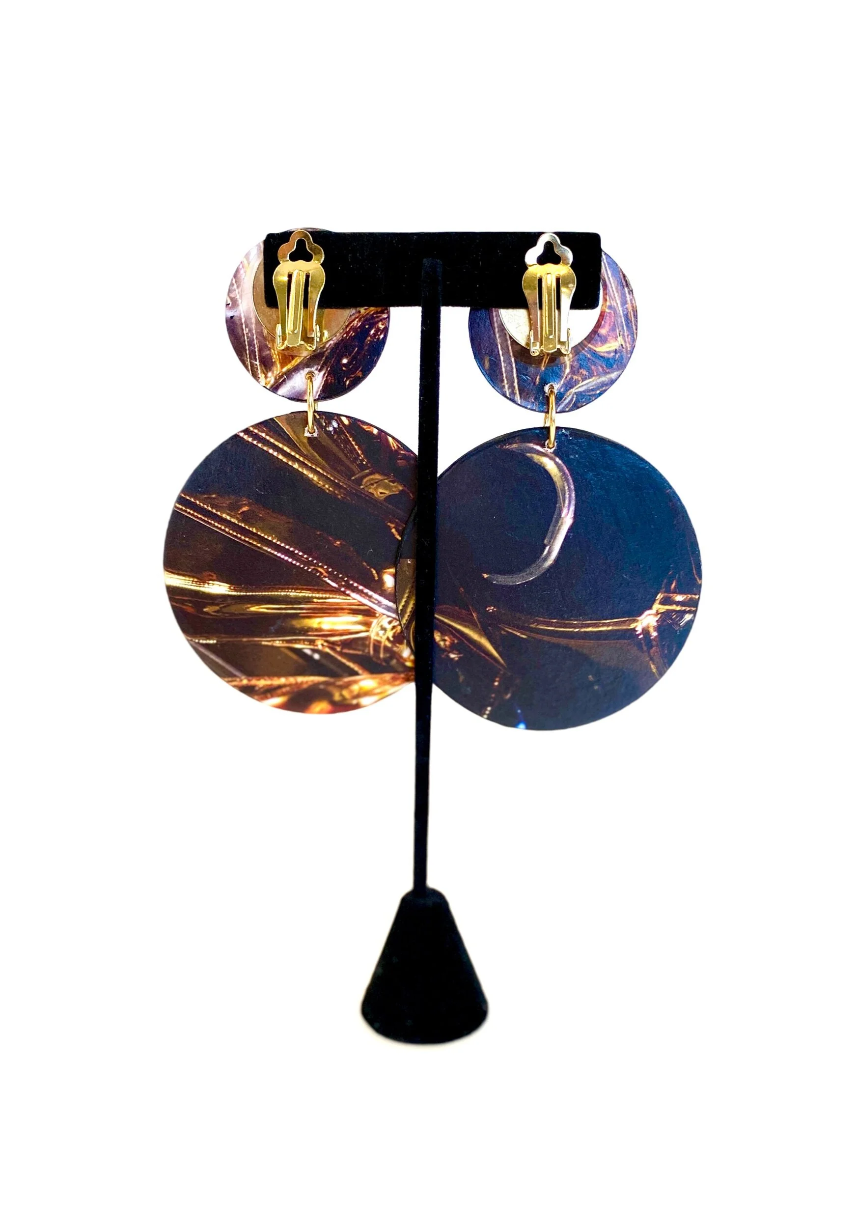 8AD92FD5-679B-4B6C-903E-A5BCE026BB25