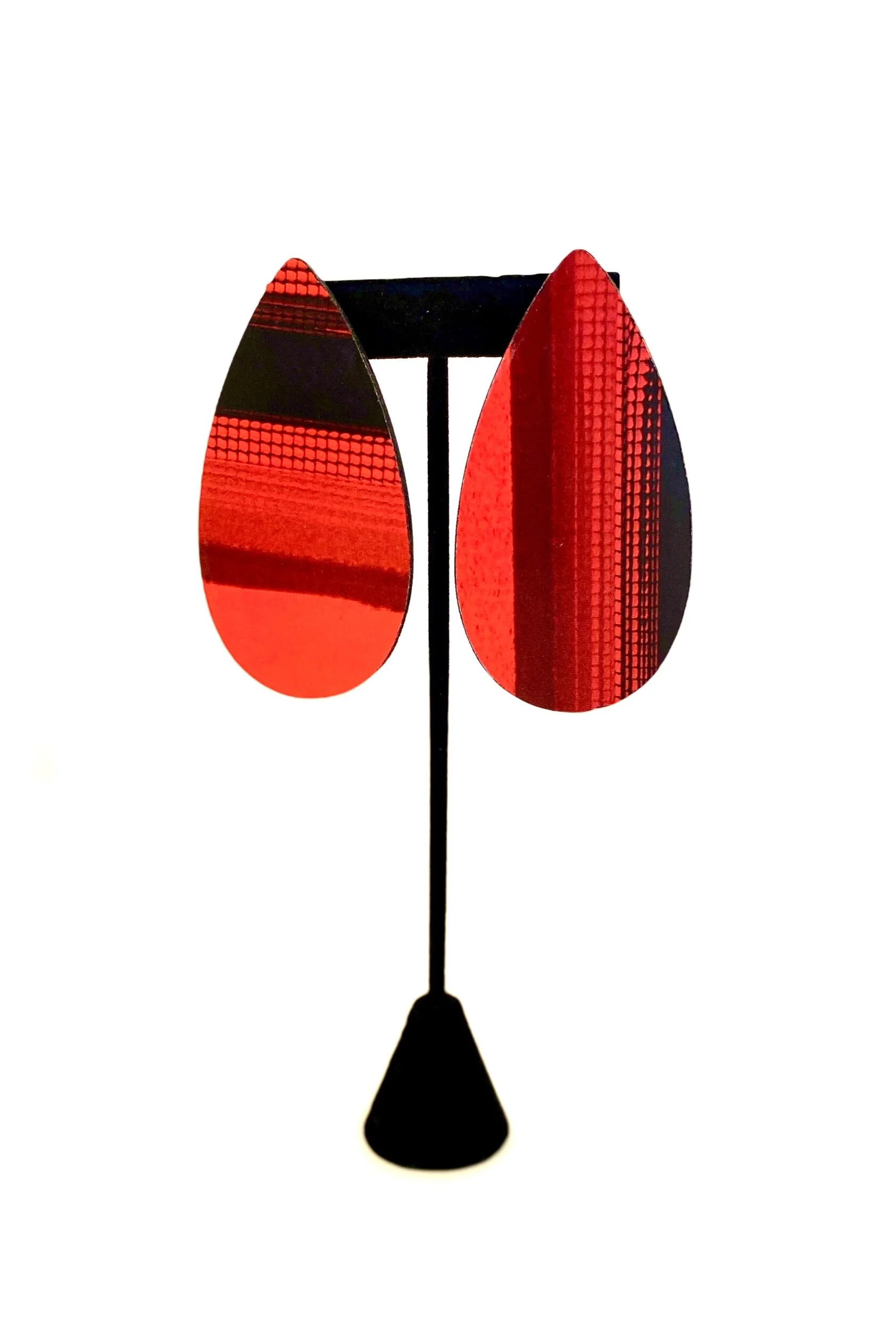 EC3DFDC4-A25C-472C-BE19-F6D94A3325CE