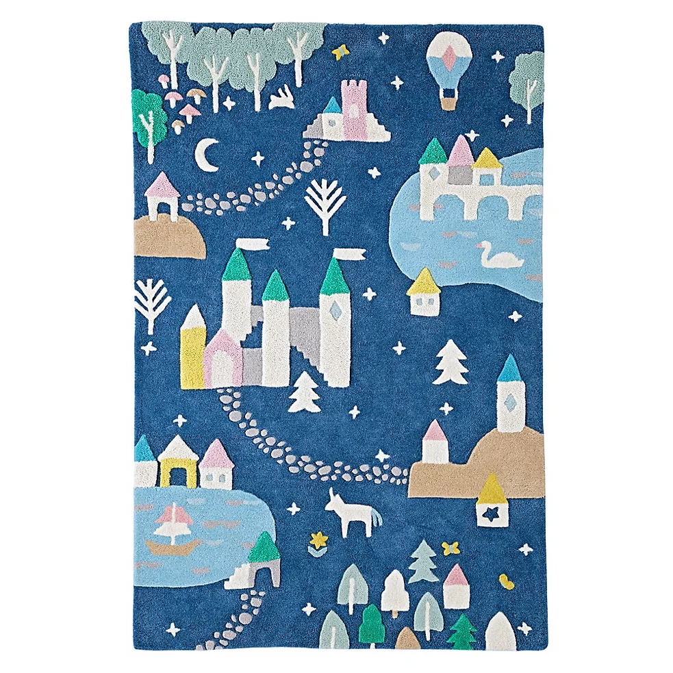 amyvanluijk_fairytale_rug1_lon.jpg