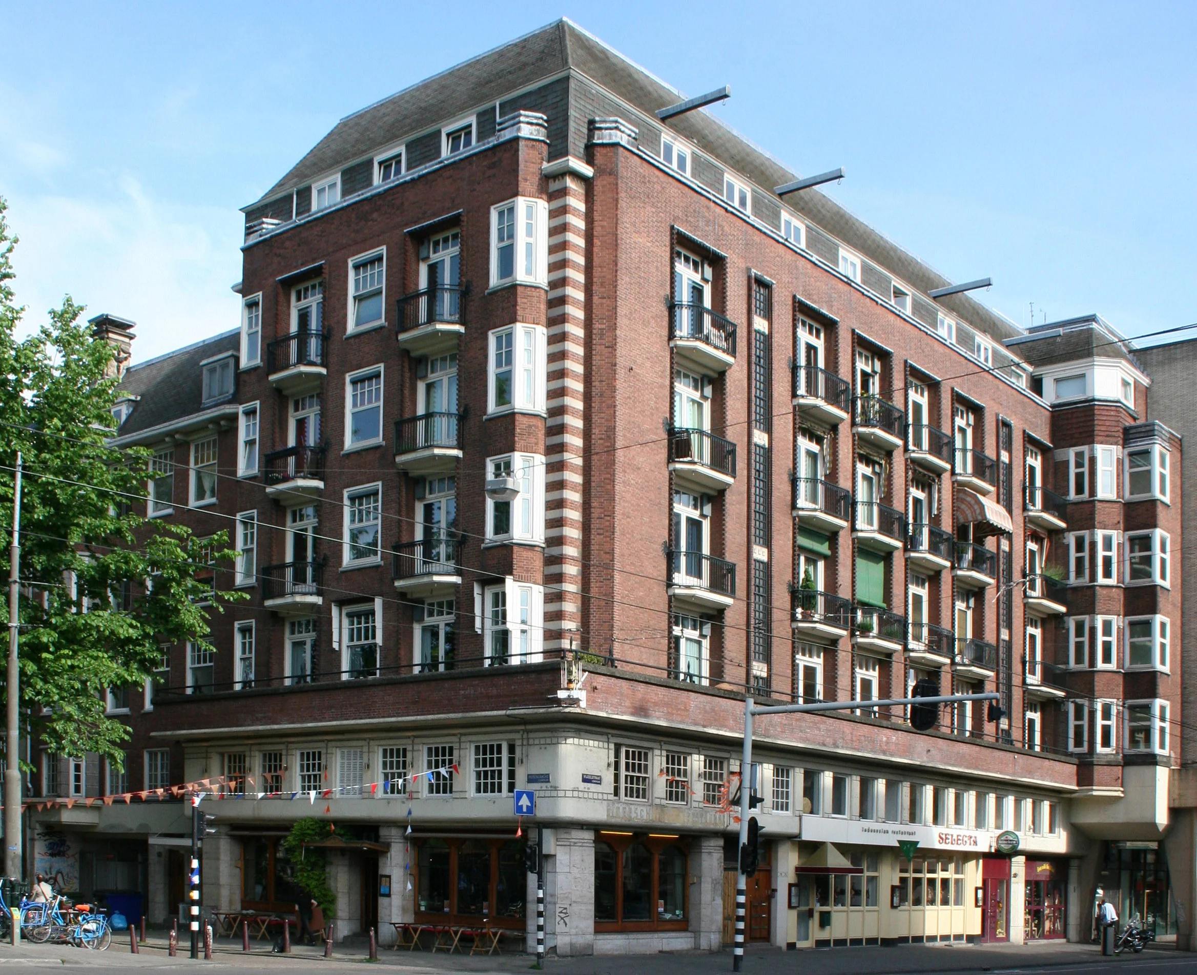 1-astoria-gebouw-astoria-vastgoed.jpg