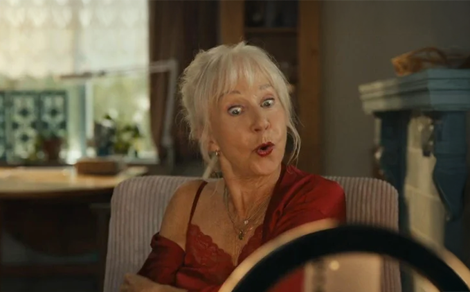 Bentraal Beheer - Only Fans oma tumb.png