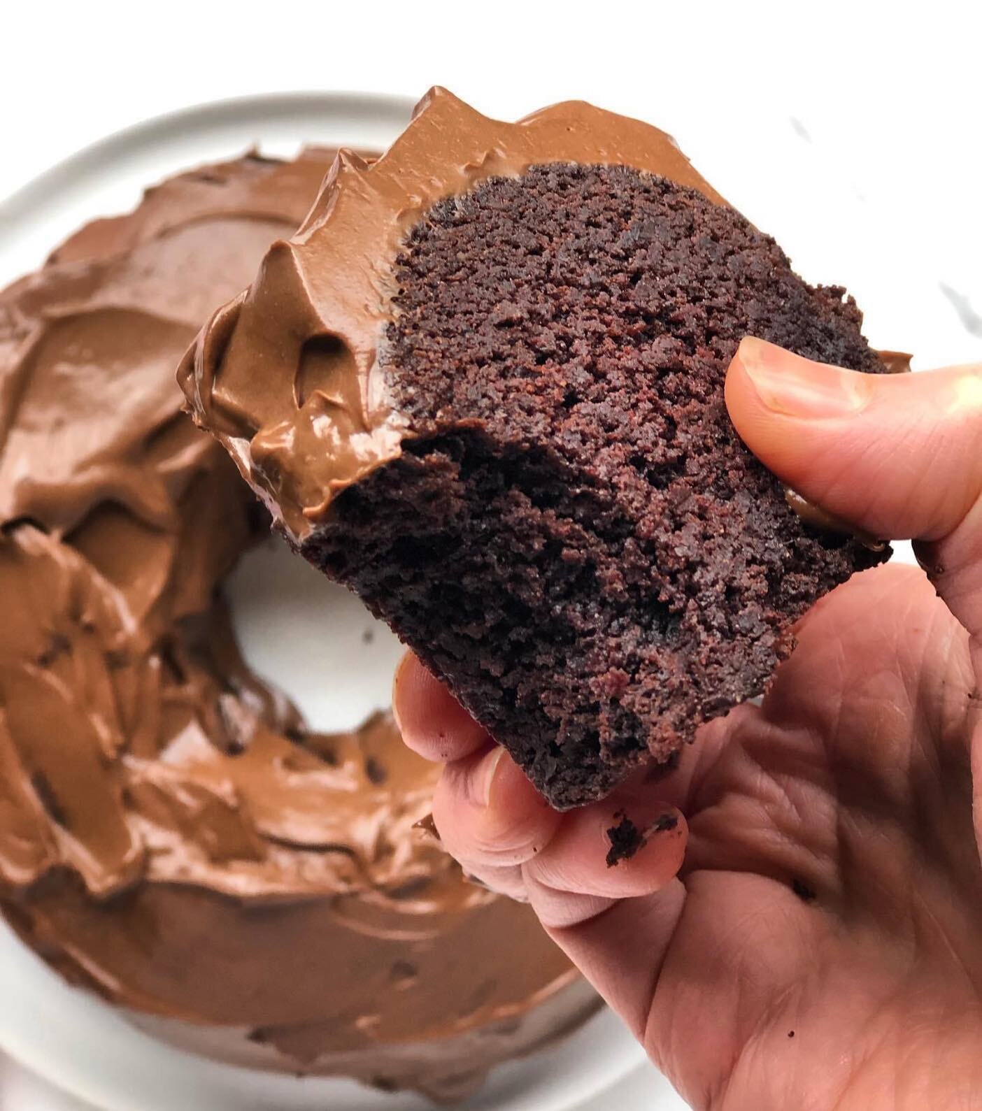 Chocolate Black Bean Cake ~ flourless + dairy free ❤️