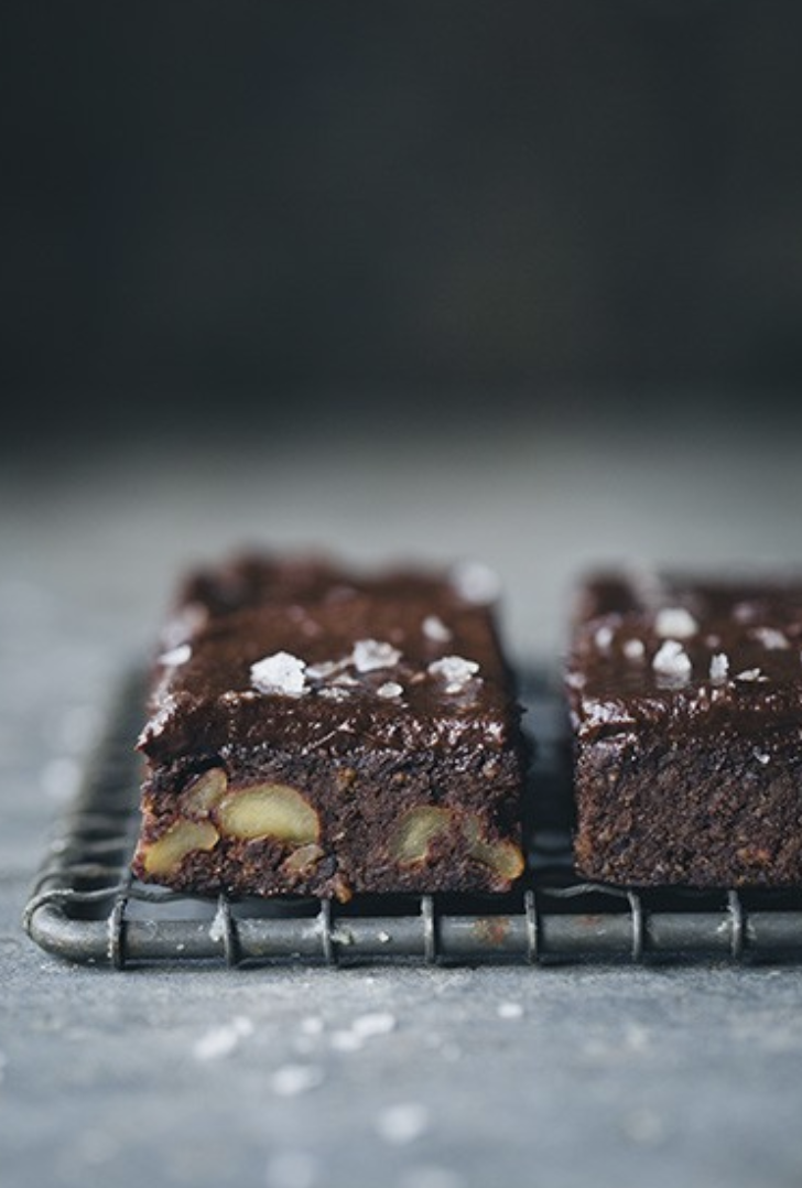 Black Bean Brownie Bites
