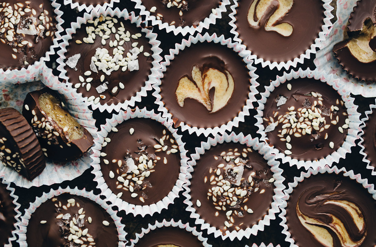 Dark Chocolate &amp; Sweet Tahini Cups