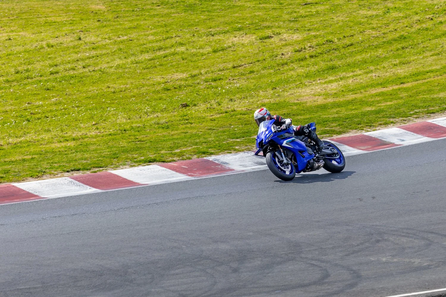 Riding the Yamaha R9 Press Intro at Sonoma Raceway