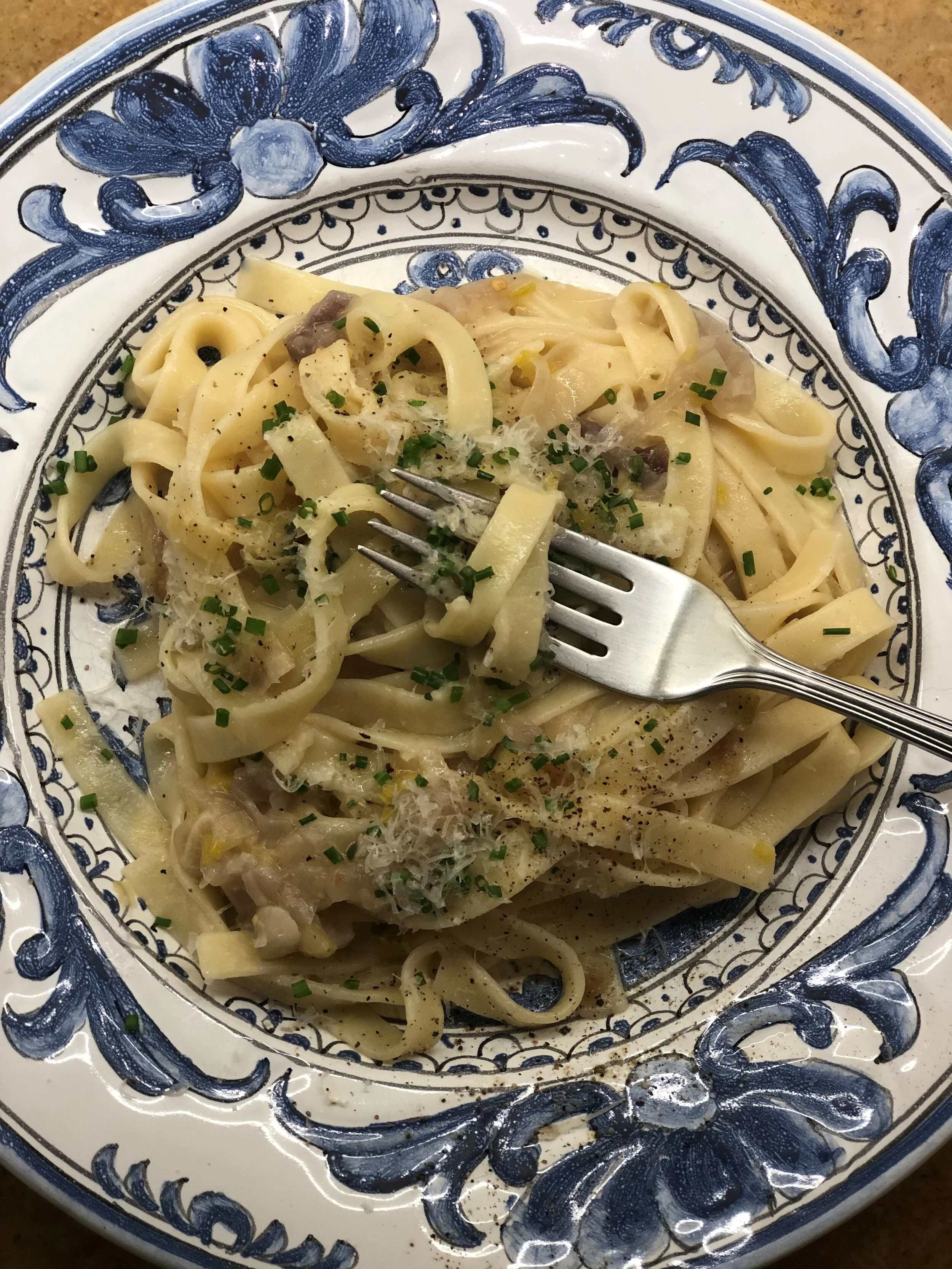 Four onion pasta