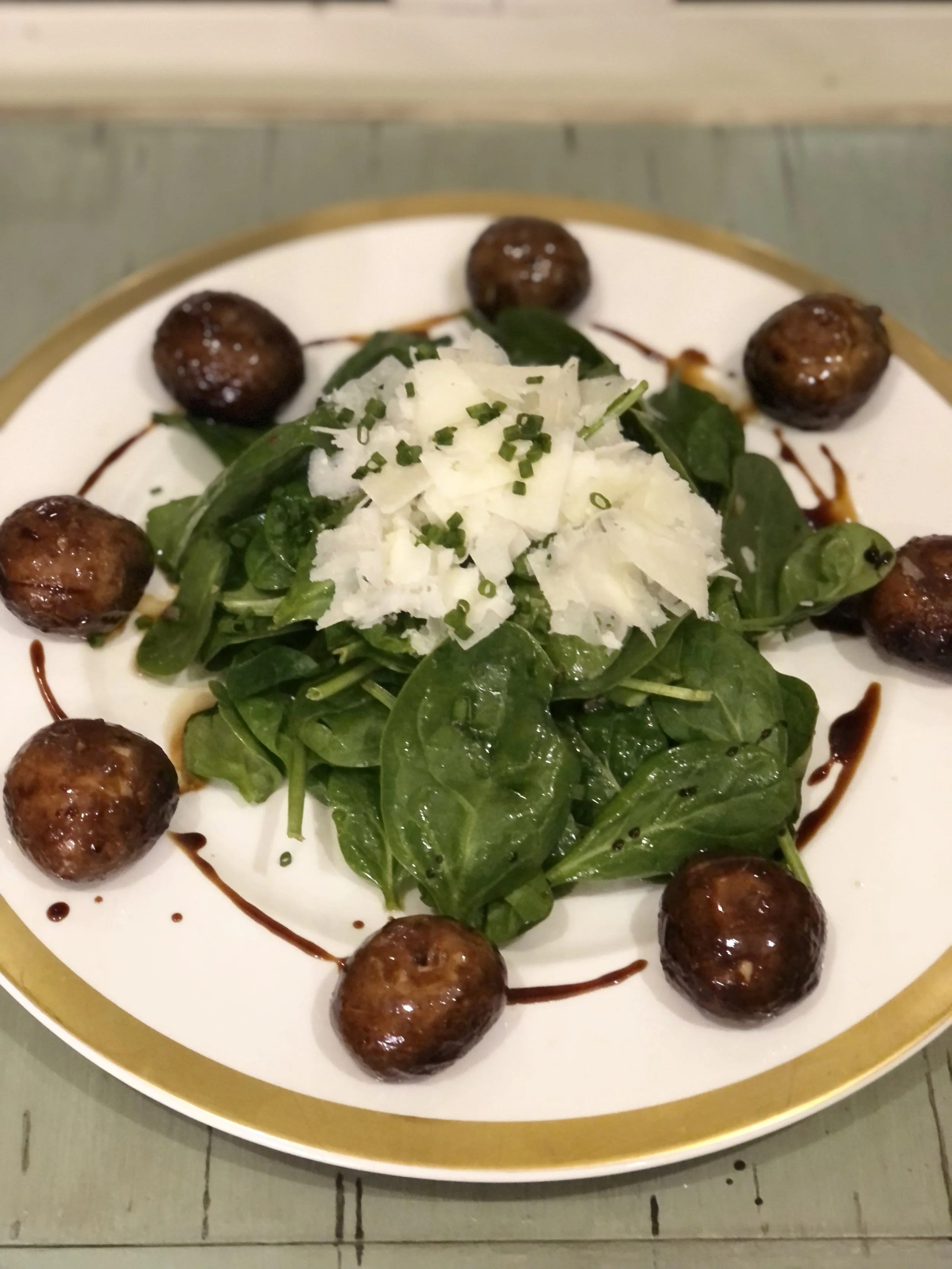 Charred Creminis with Baby Spinach, Pecorino and Balsamic Vinegar