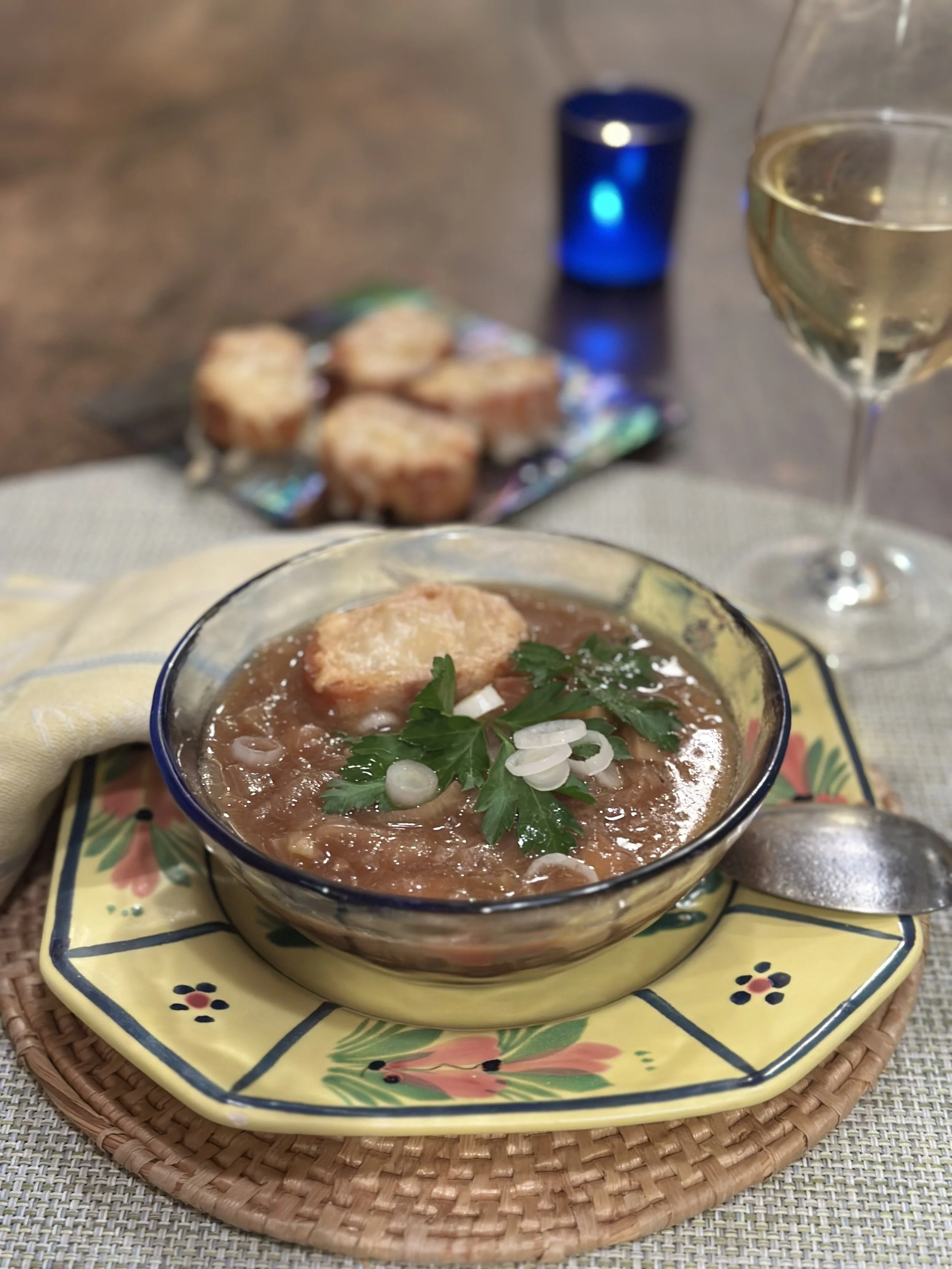 Parisian Soupe à l’Oignon (Onion Soup)