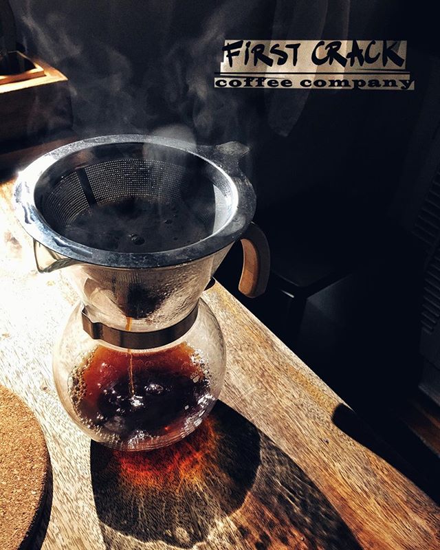 Think of that rewarding, fresh brewed cup of First Crack Coffee anytime of the day... Mmmm... and in this cold weather? Sign us all up!☕️☕️☕️
.
To purchase, go to our website. 1stcrackcoffeecompany.com/
.
.
.
#firstcrackcoffeeco #jacksonvillecoffee #