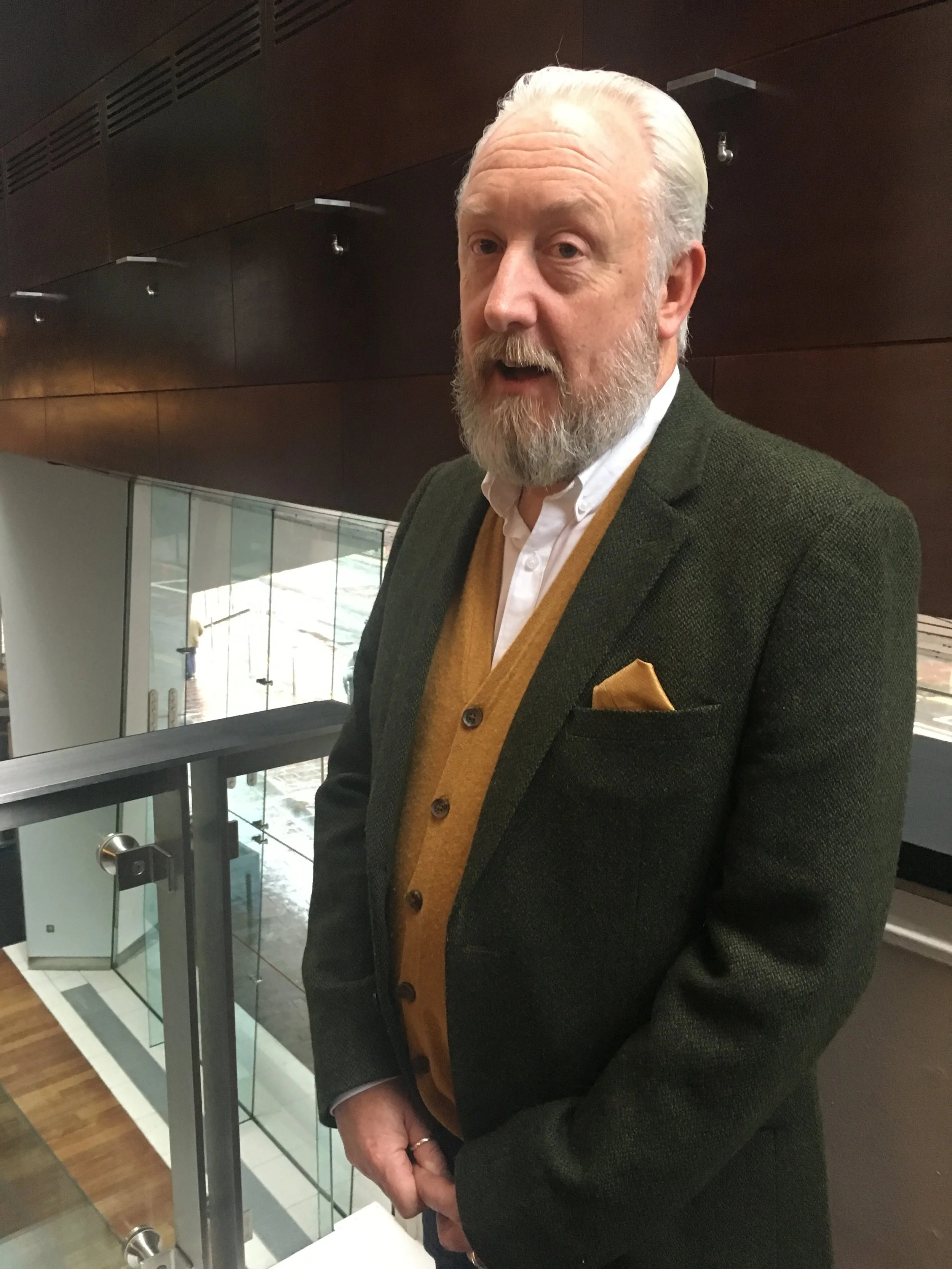 Peter shares his confidence trick