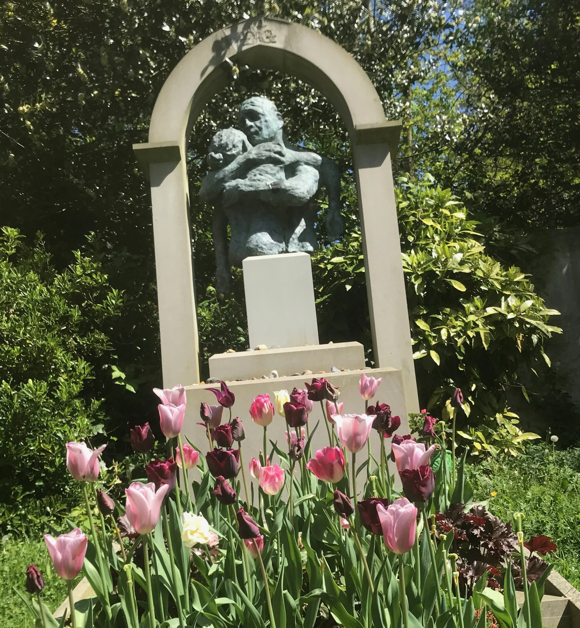 Couple sculpture.jpg