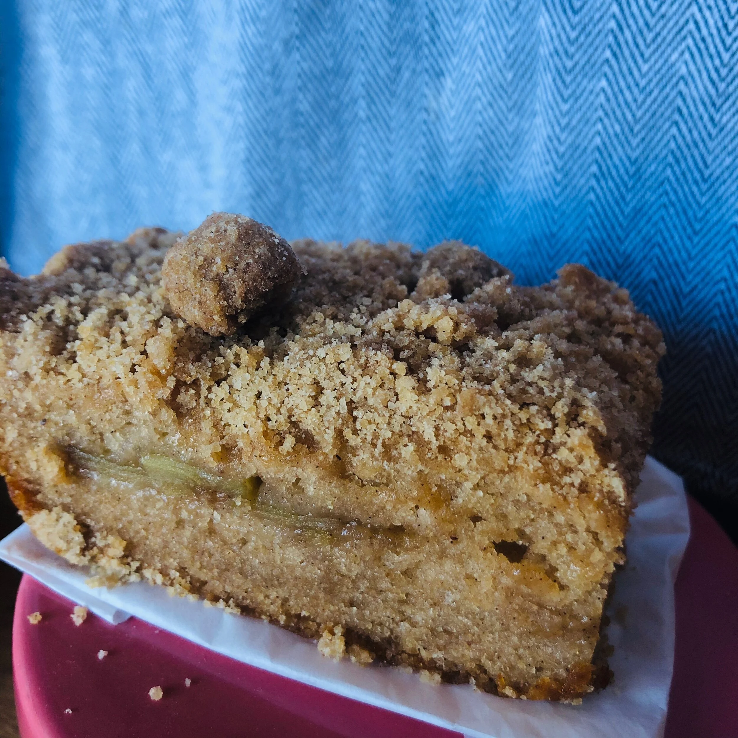 4D74C60A-2A6E-4ECE-A383-ECBE69EA4D29