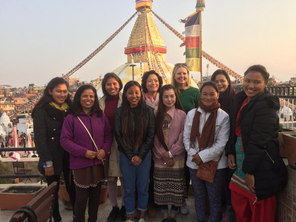 Debbie & Gita with the trainees from the professional drivers training