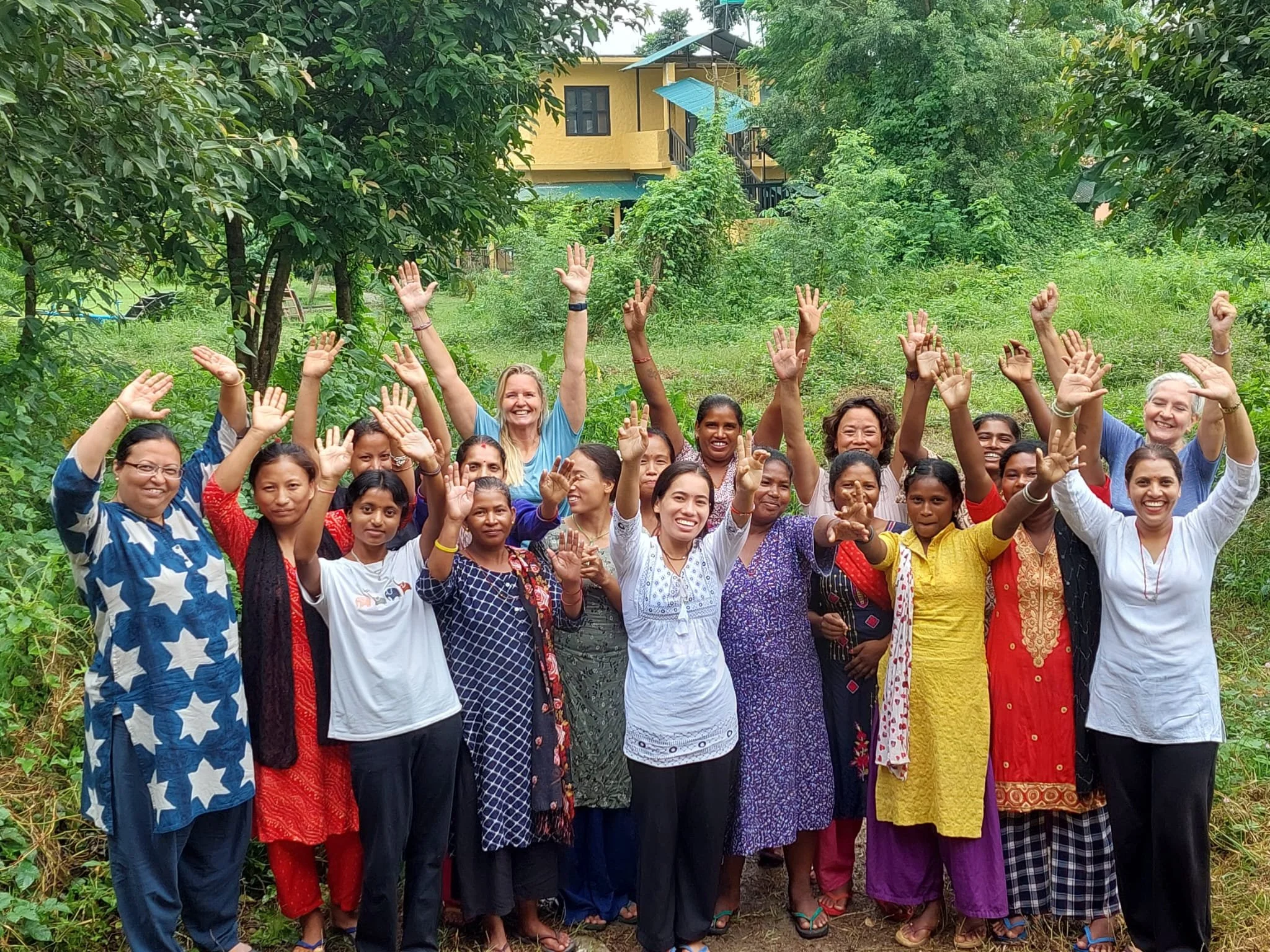 6° Network for Women’s core objective is to create jobs for socially disadvantaged women in Nepal in order to gain financial independence.   WE INSPIRE — EMPOWER — CONNECT