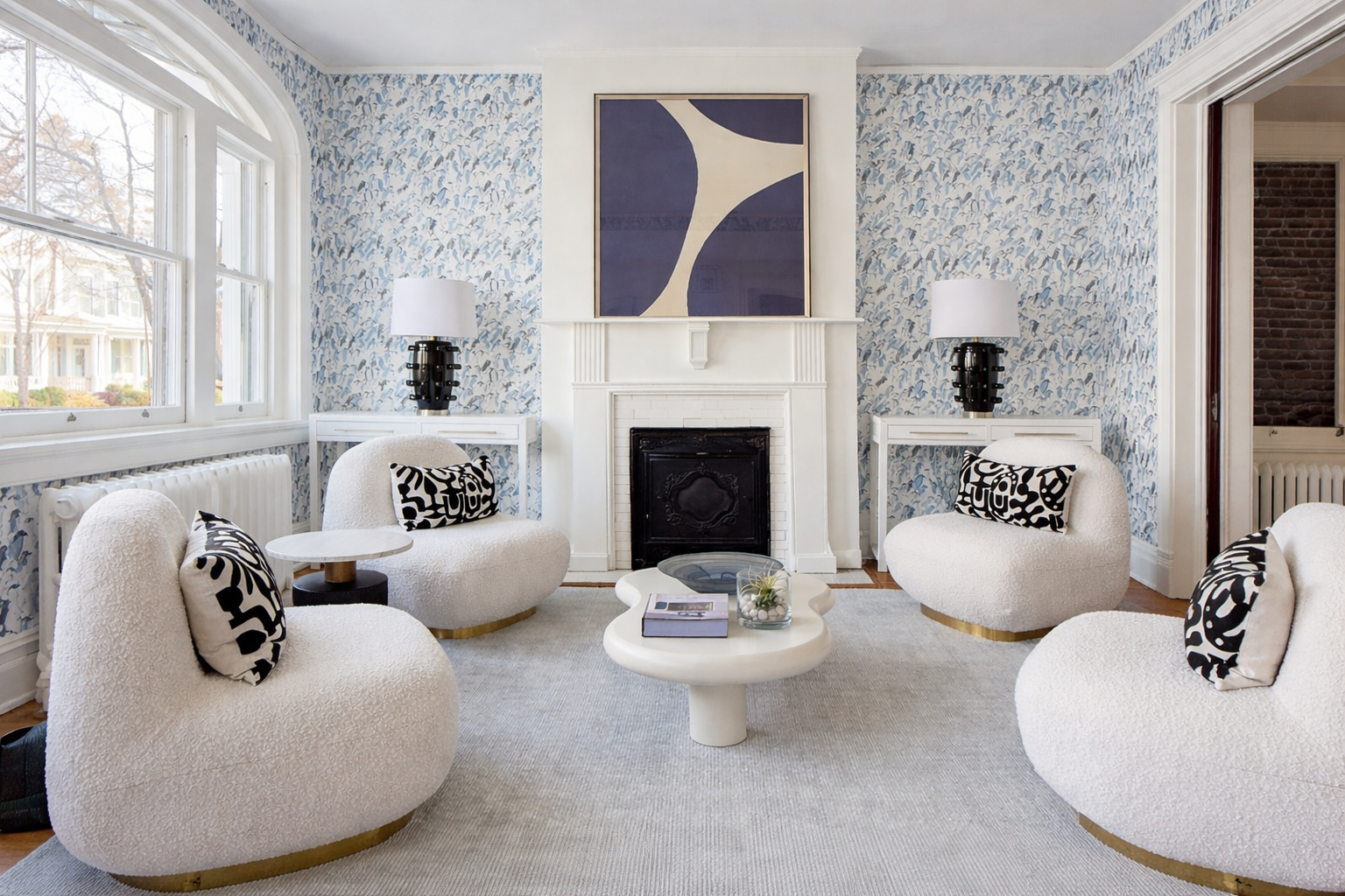 SELL FAST, SELL HIGH: THE MAGIC OF PROFESSIONAL STAGING