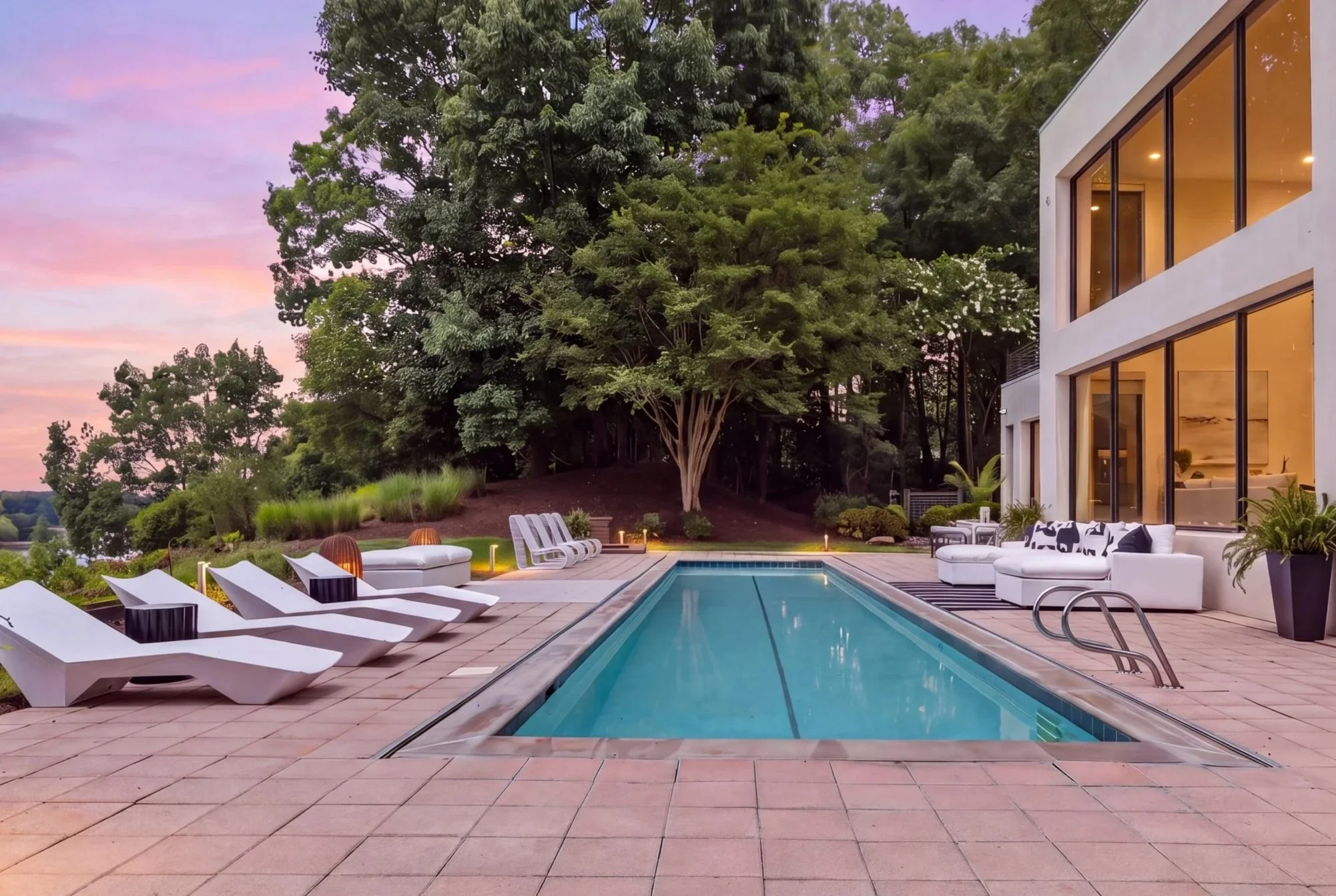 1400-Aqua-Vista-Lane-Luxury-Home-Staging-Jsquared-Richmond-VA-Editorial+Shots4.jpg