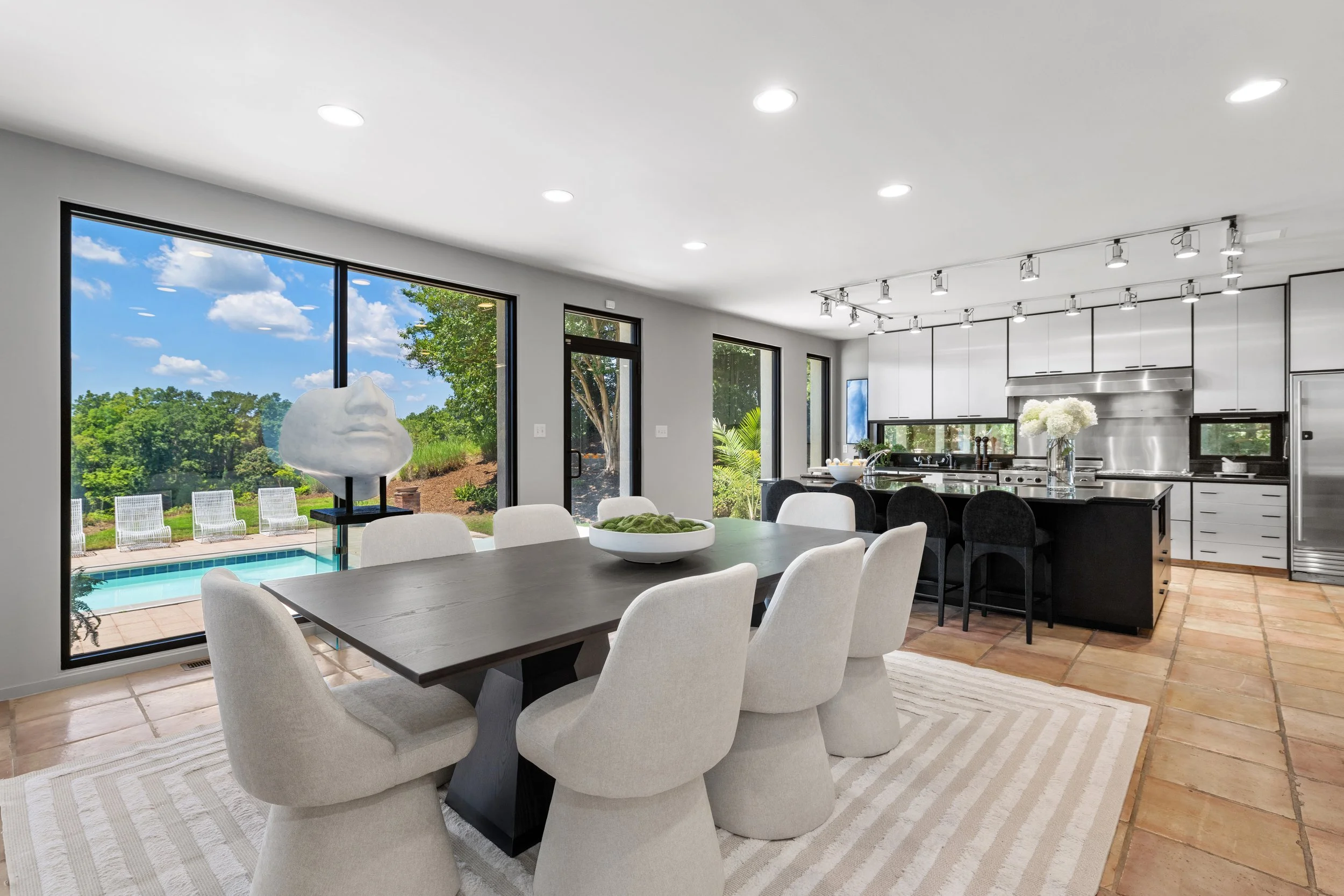 1400-Aqua-Vista-Lane-Luxury-Home-Staging-Jsquared-Richmond-VA50.jpg