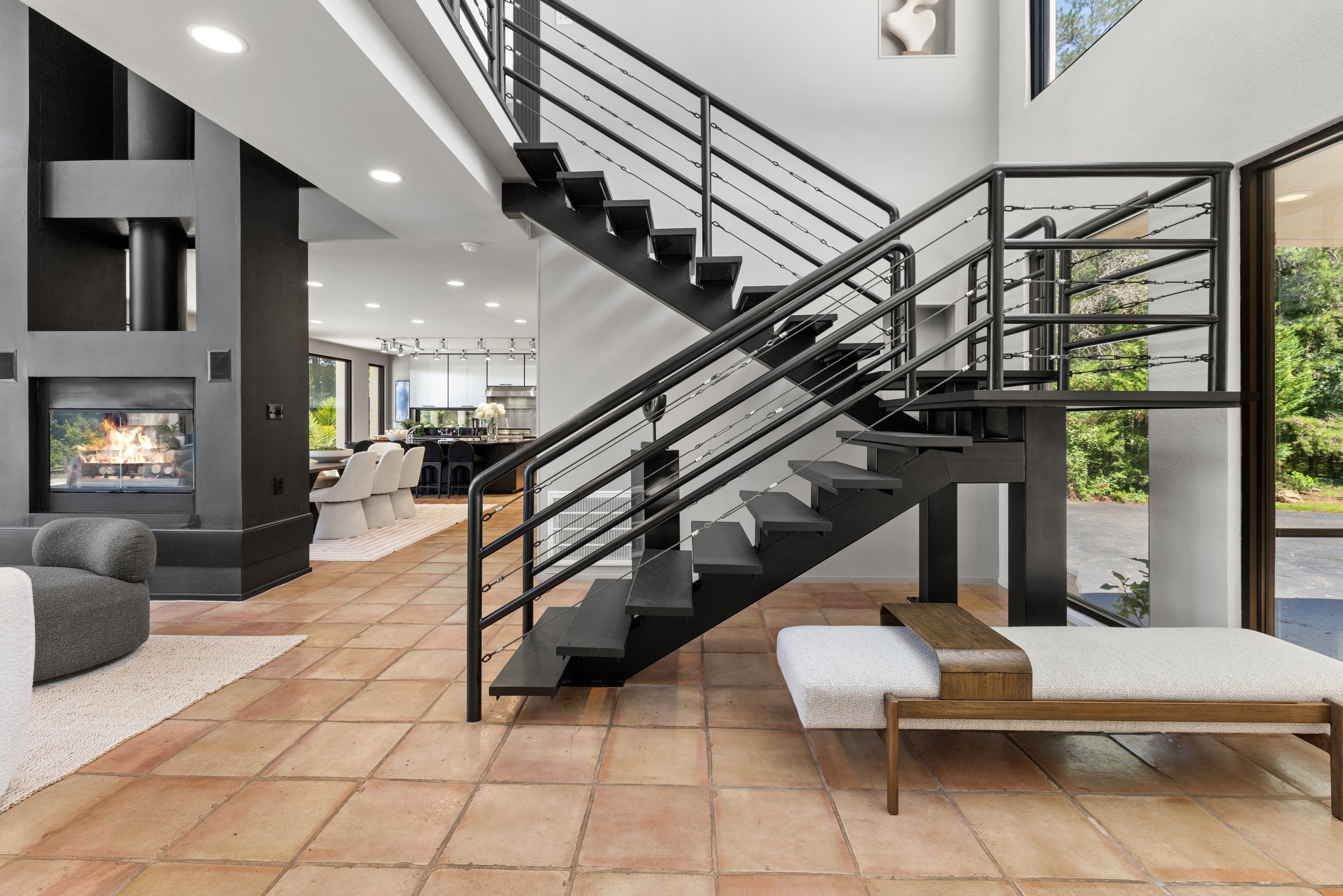 1400-Aqua-Vista-Lane-Luxury-Home-Staging-Jsquared-Richmond-VA55.jpg