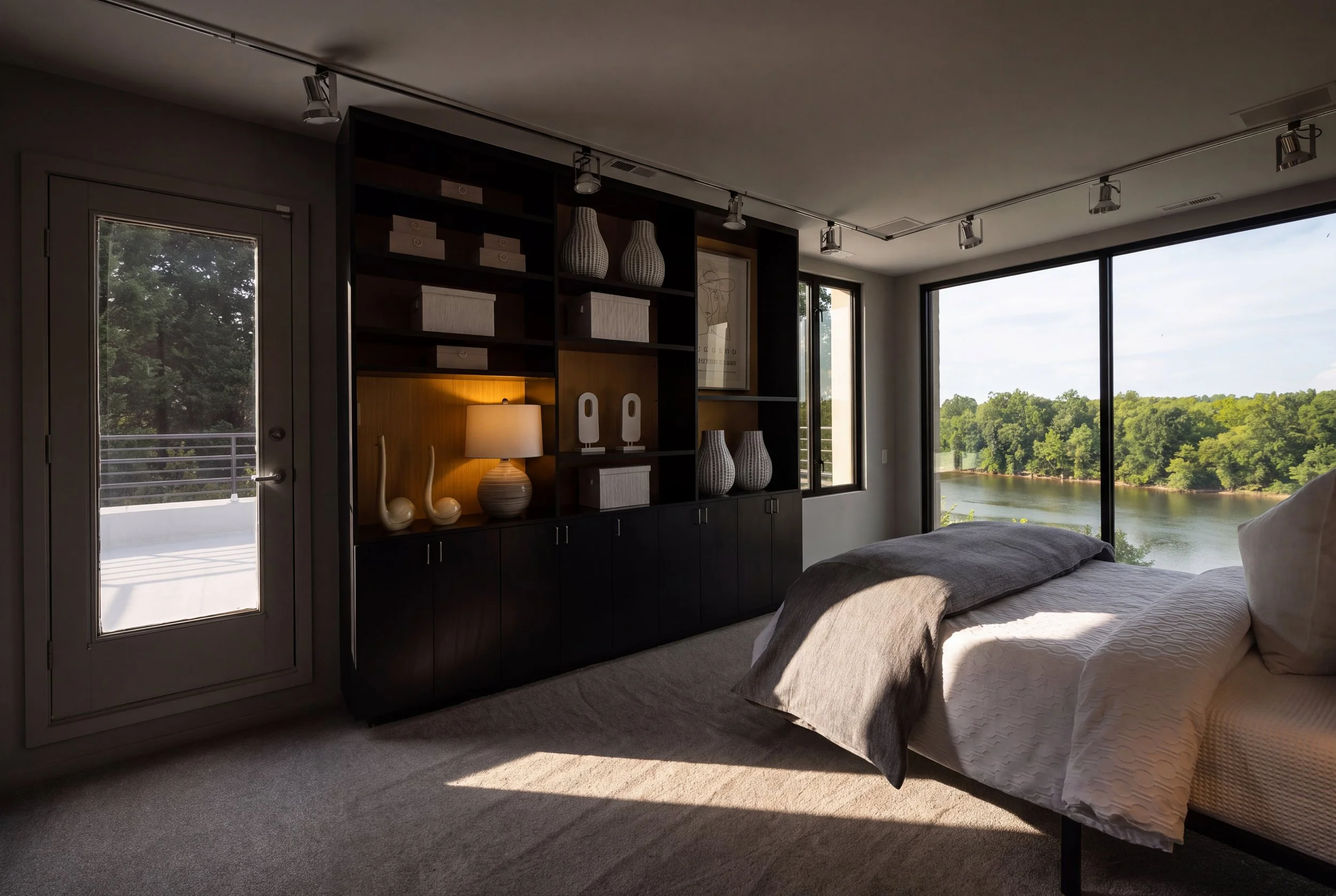 1400-Aqua-Vista-Lane-Luxury-Home-Staging-Jsquared-Richmond-VA-Editorial Shots9.jpg
