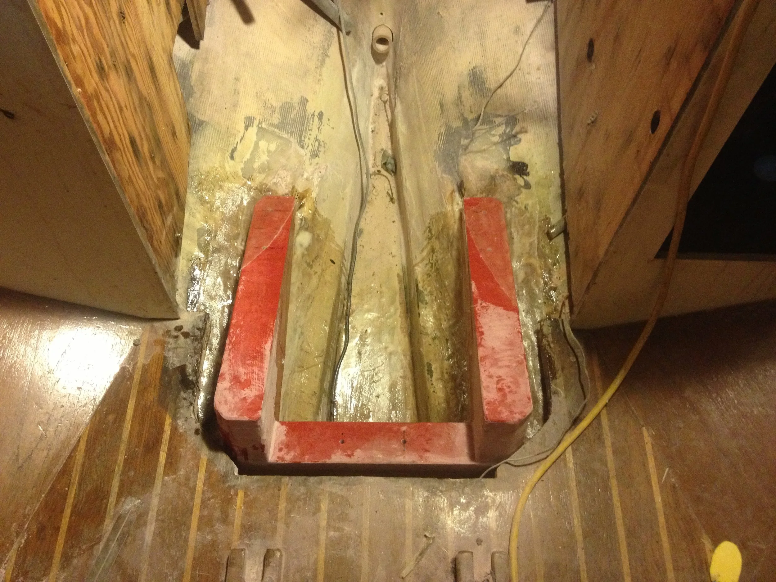  New bed epoxied and glassed in place 