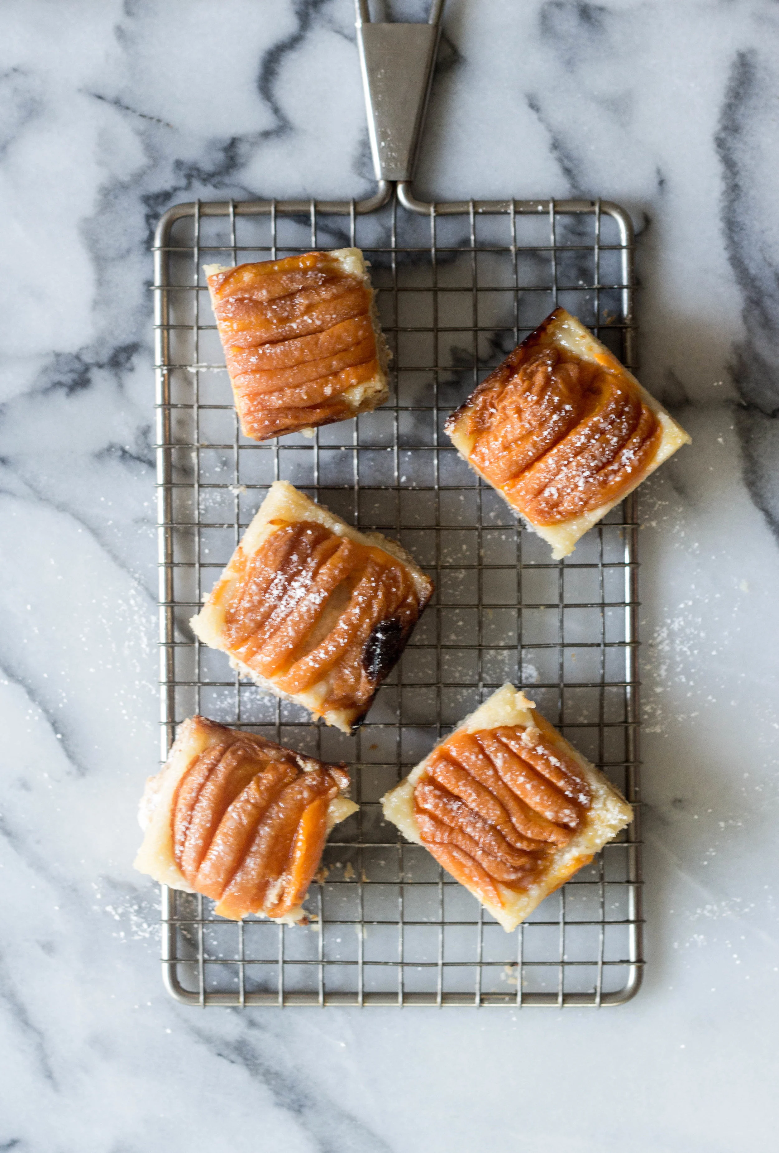 apricot almond bars-16.jpg