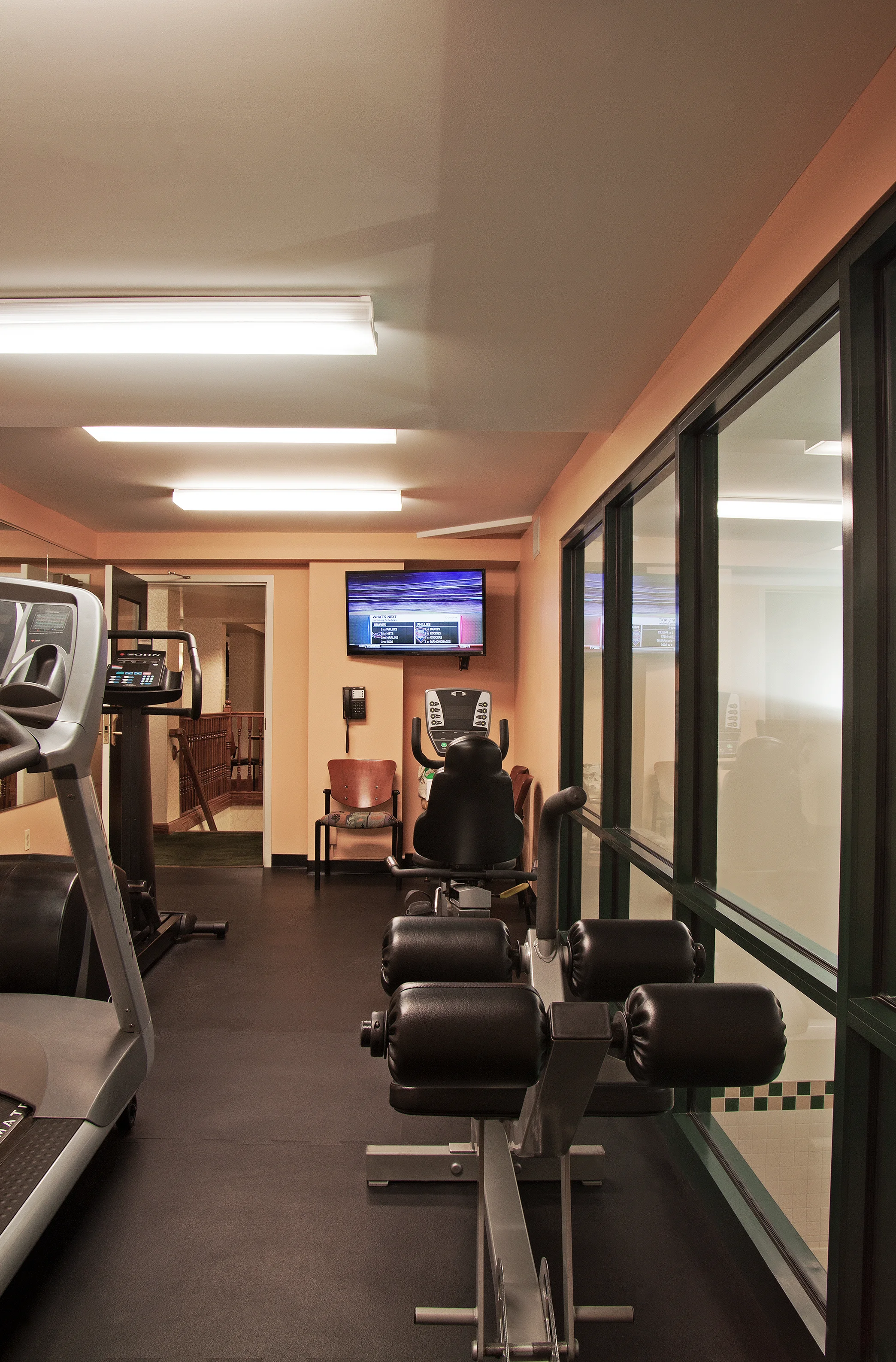 Gym-12Large.jpg