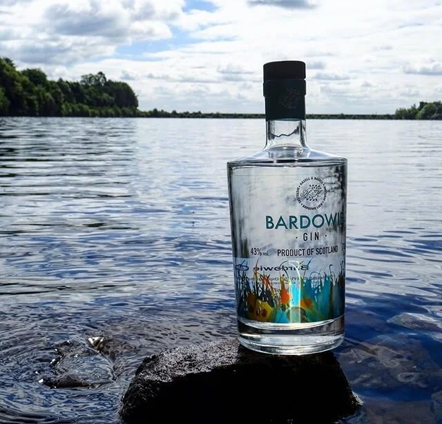 Cheers to our customers! Get in touch today to order your Bardowie Gin for the weekend ahead. Nothing beats a G&amp;T BBQ! 
#bardowiegin#milngavie#glasgow#ilovegin#freelocaldelivery