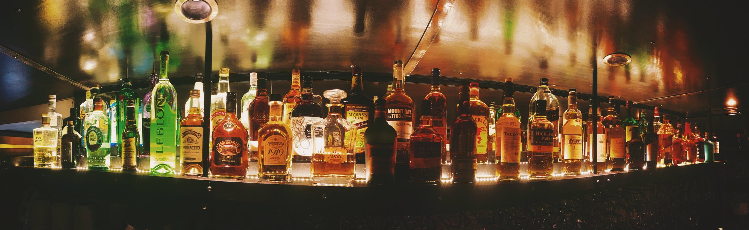 Bardeloubli_bar.jpg