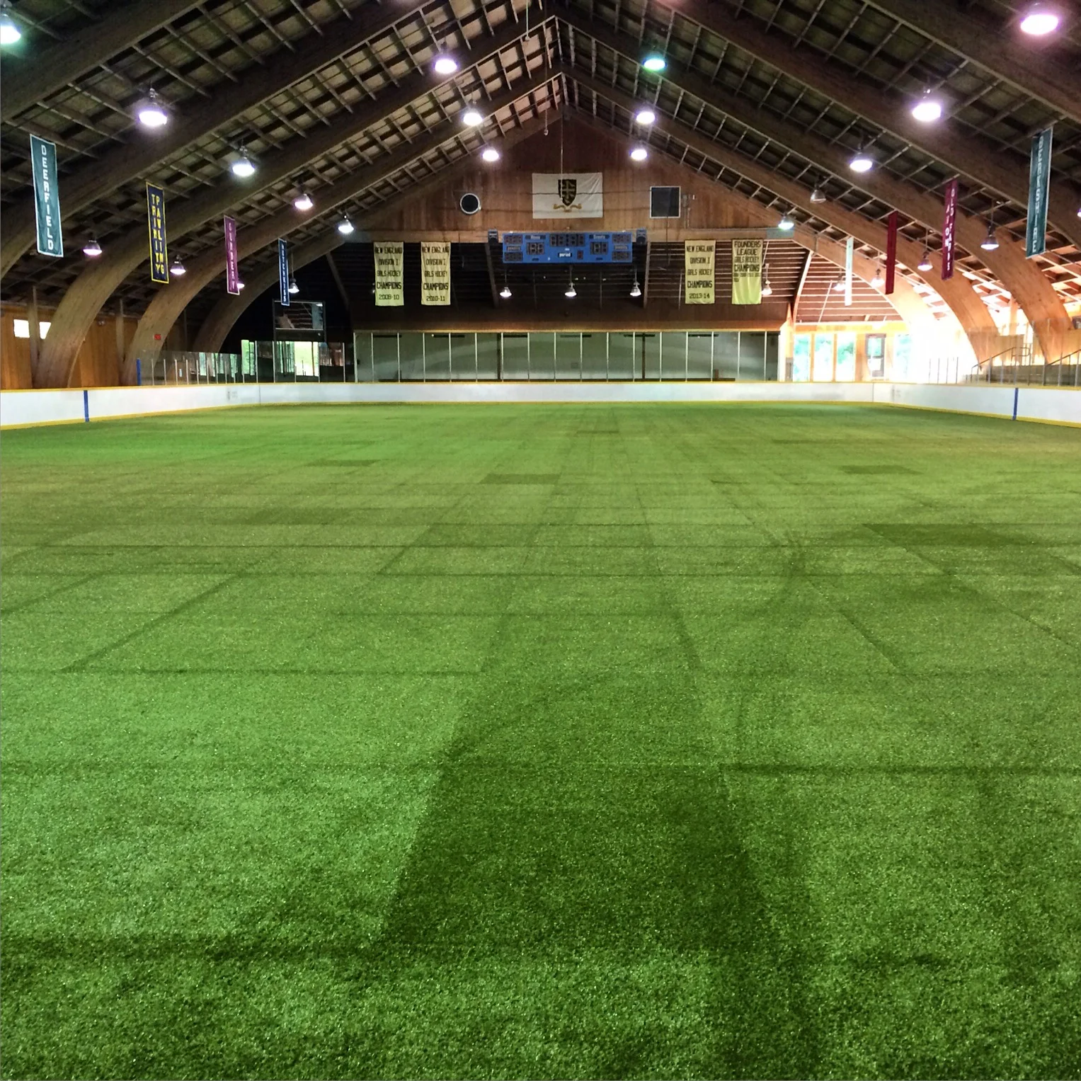Indoor / Box Training Facility Features NHL sized hockey rink with brand new turf flooring to create a professional indoor lacrosse experience
