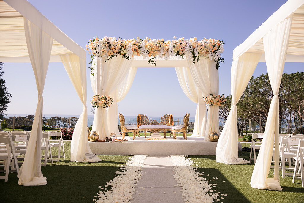 1N-Laguna-Cliffs-Marriott-Resort-and-Spa-Indian-Wedding-Lin-and-Jirsa-Photography-Mandap-details-1.jpg