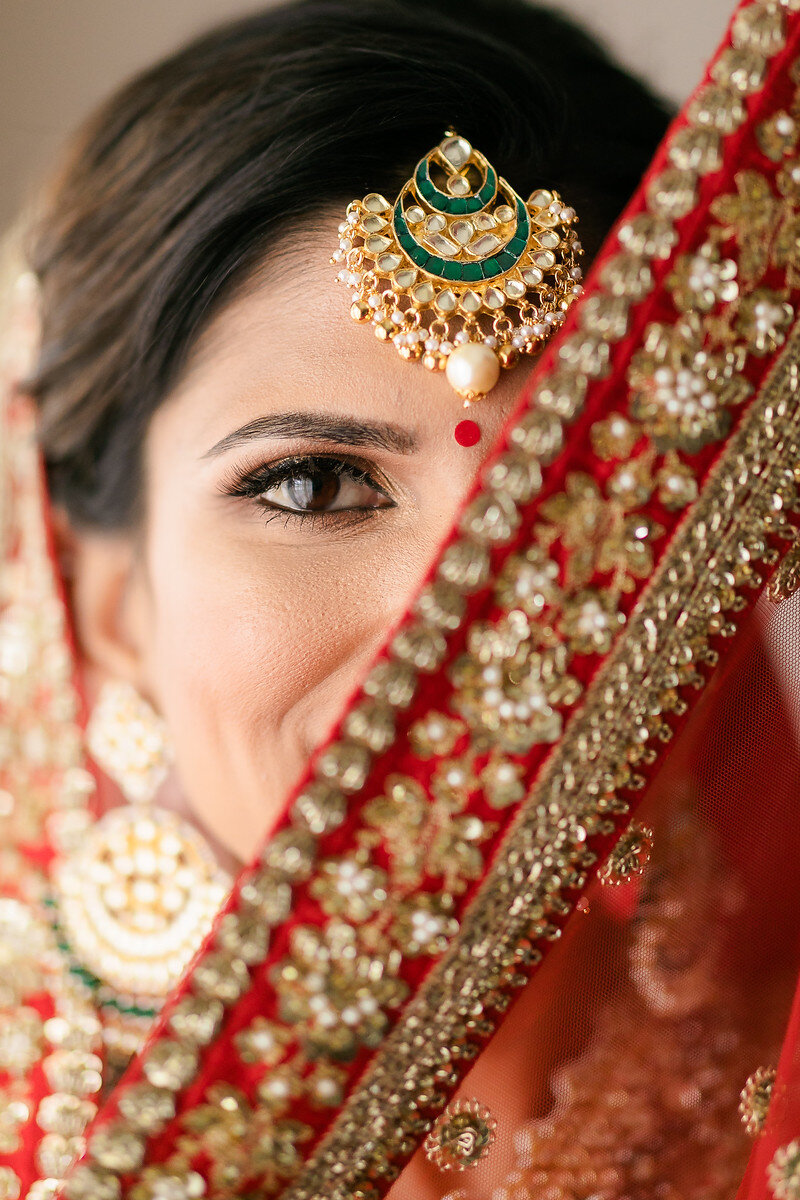 Dhwani-Sabyasachi-Bride.jpg