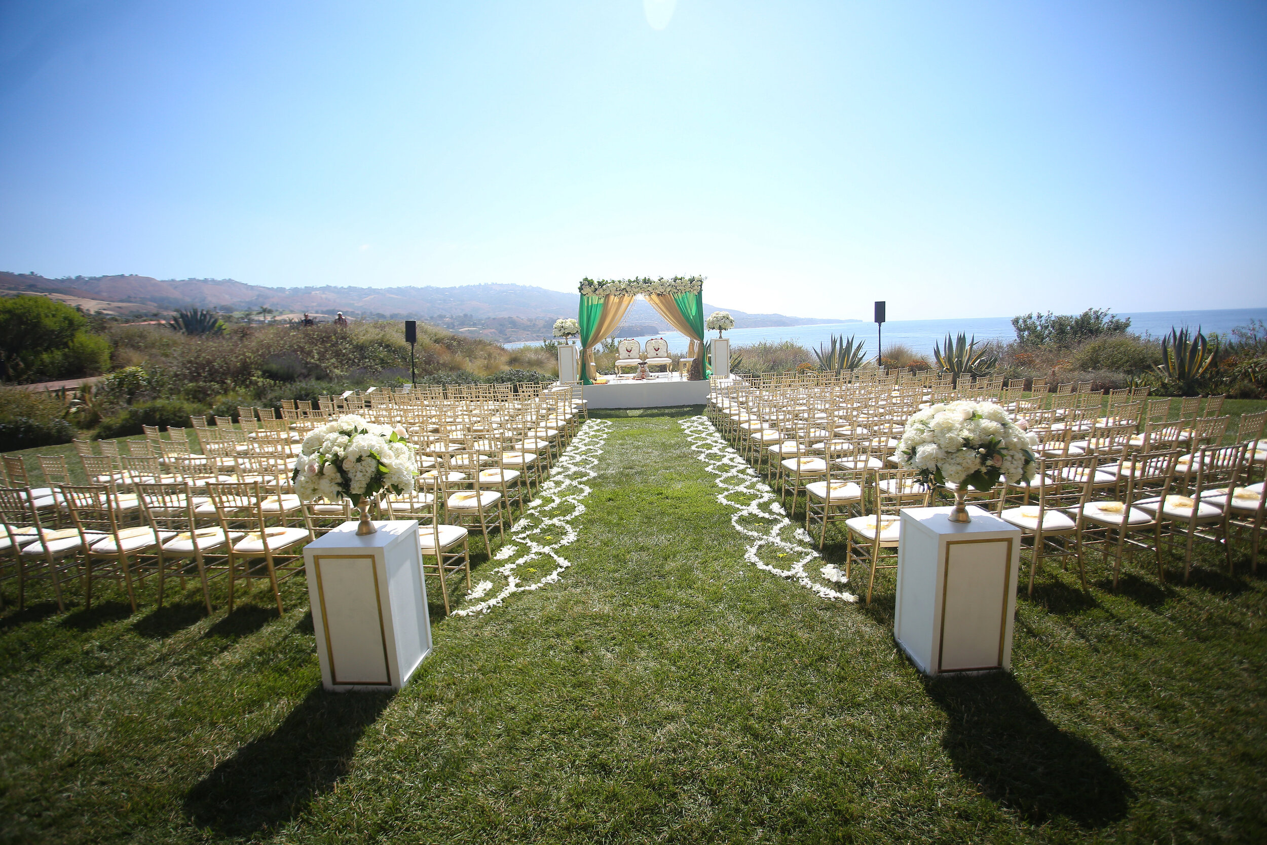 Terranea-Resort-Rancho-Palos-Verdes-Wedding-Lawn.jpg