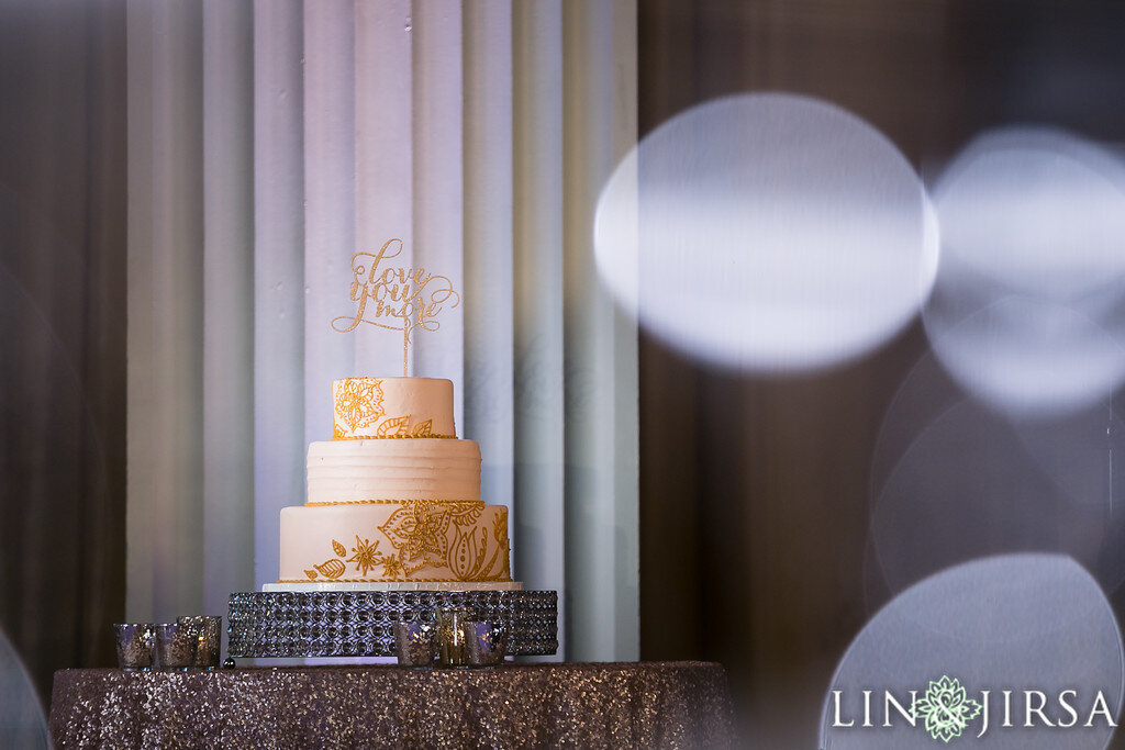 Casa-Del-Mar-Wedding-Reception-Cake-Table.jpg